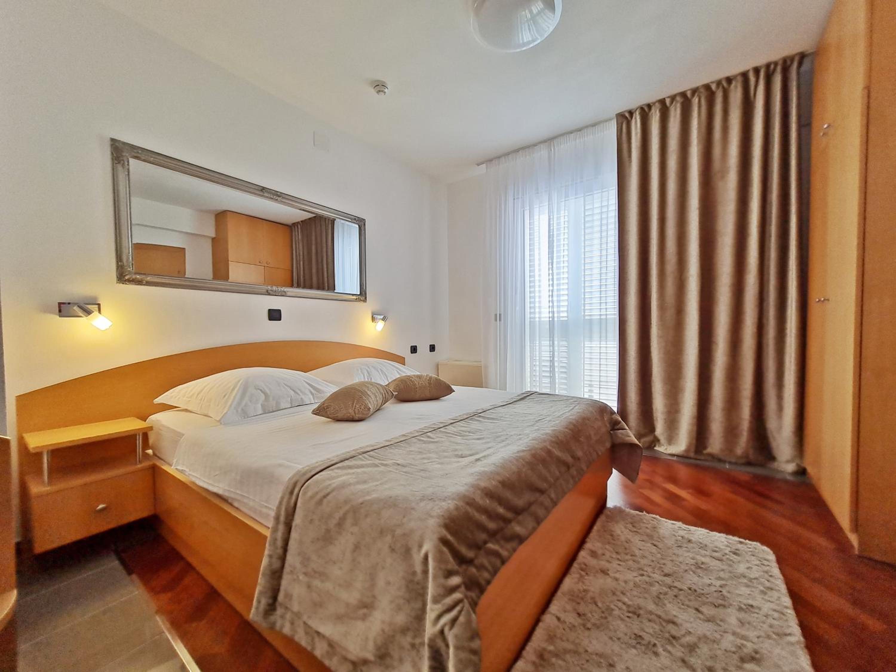 Double Room with Sea View and Balcony - Photo 12