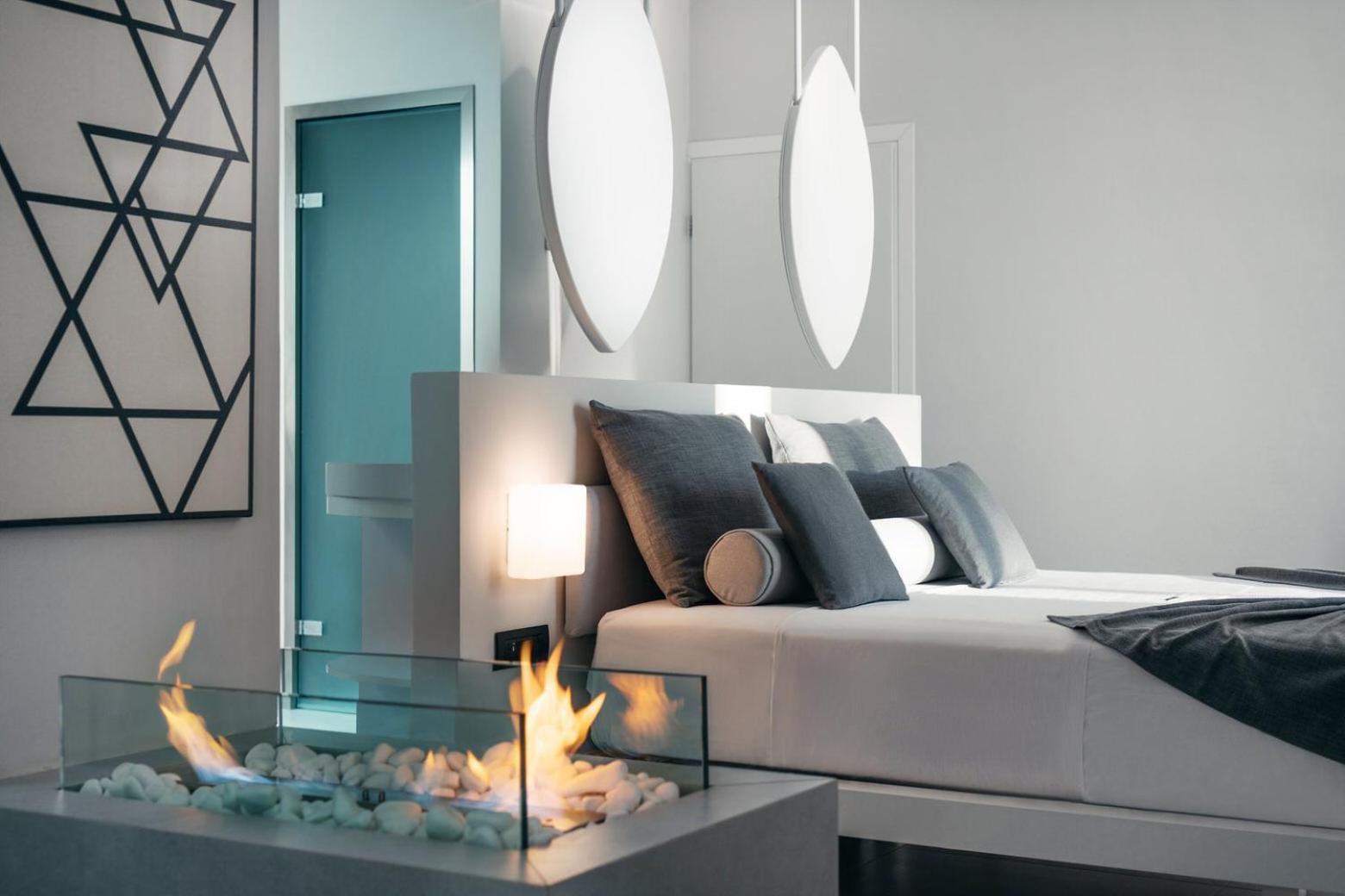 Cave Suite with Sea view