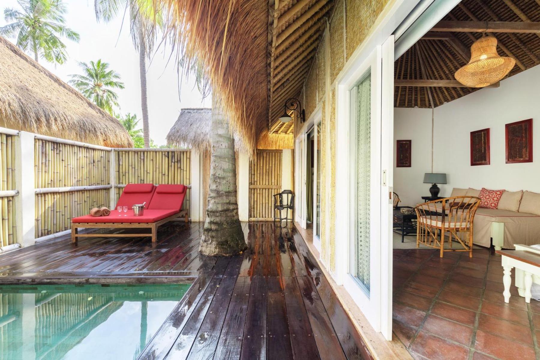Villa with Private Pool - Photo 11