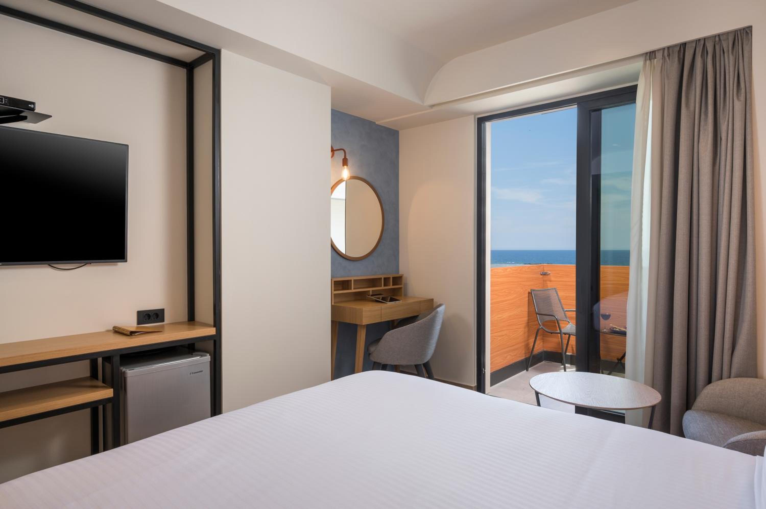 Double Room with Pool View