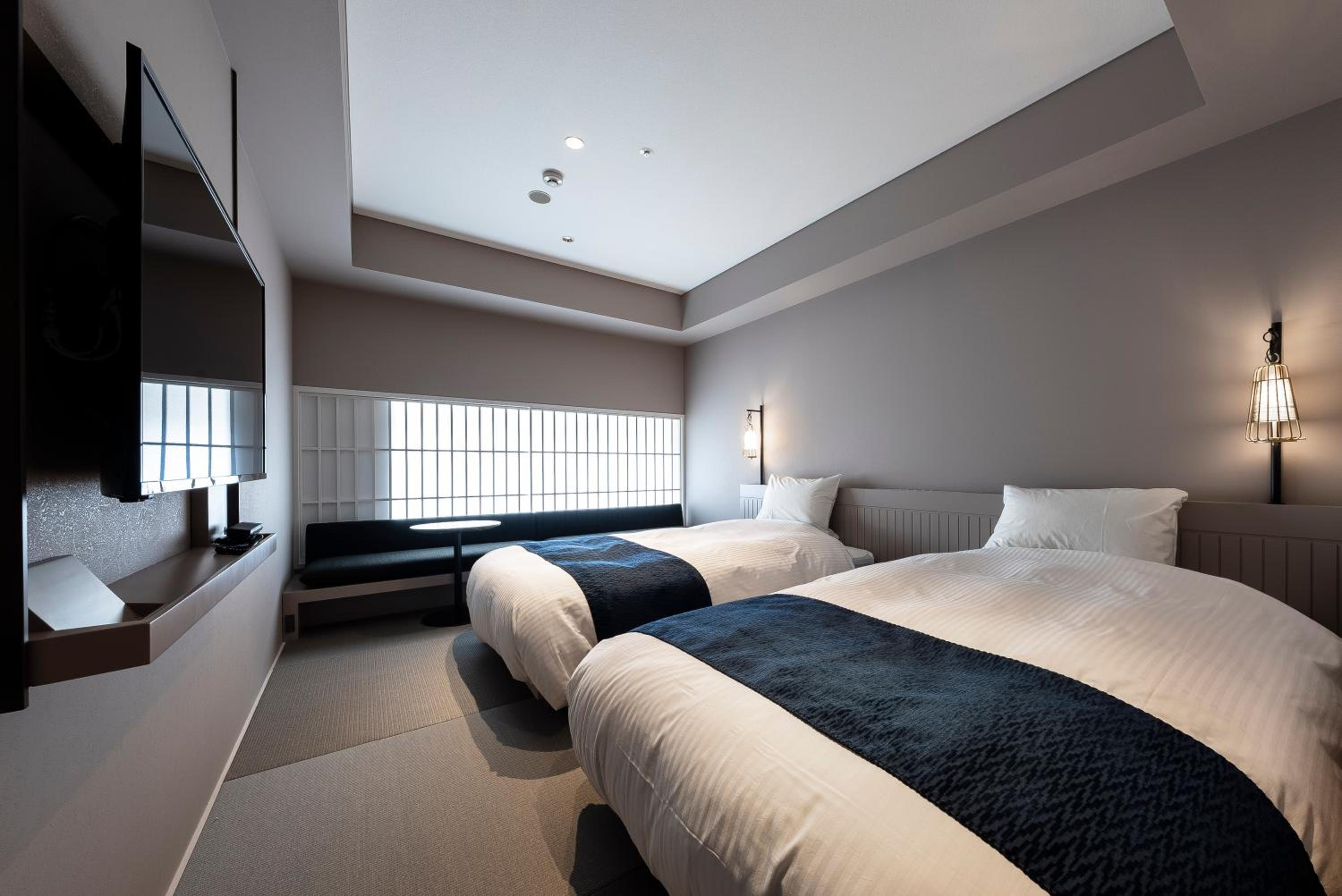 Twin Room with Tatami Area