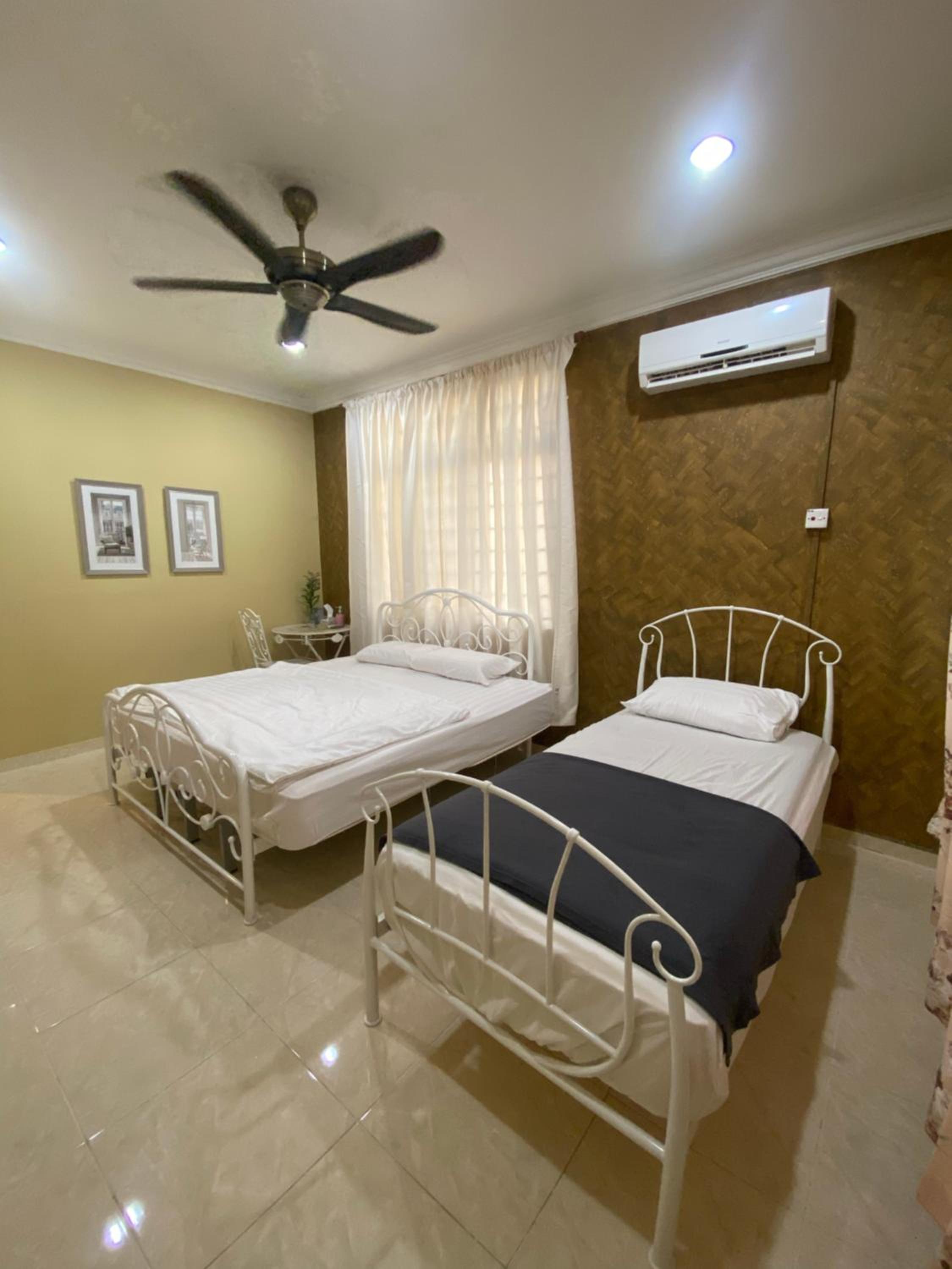 Family Junior Suite - Photo 1