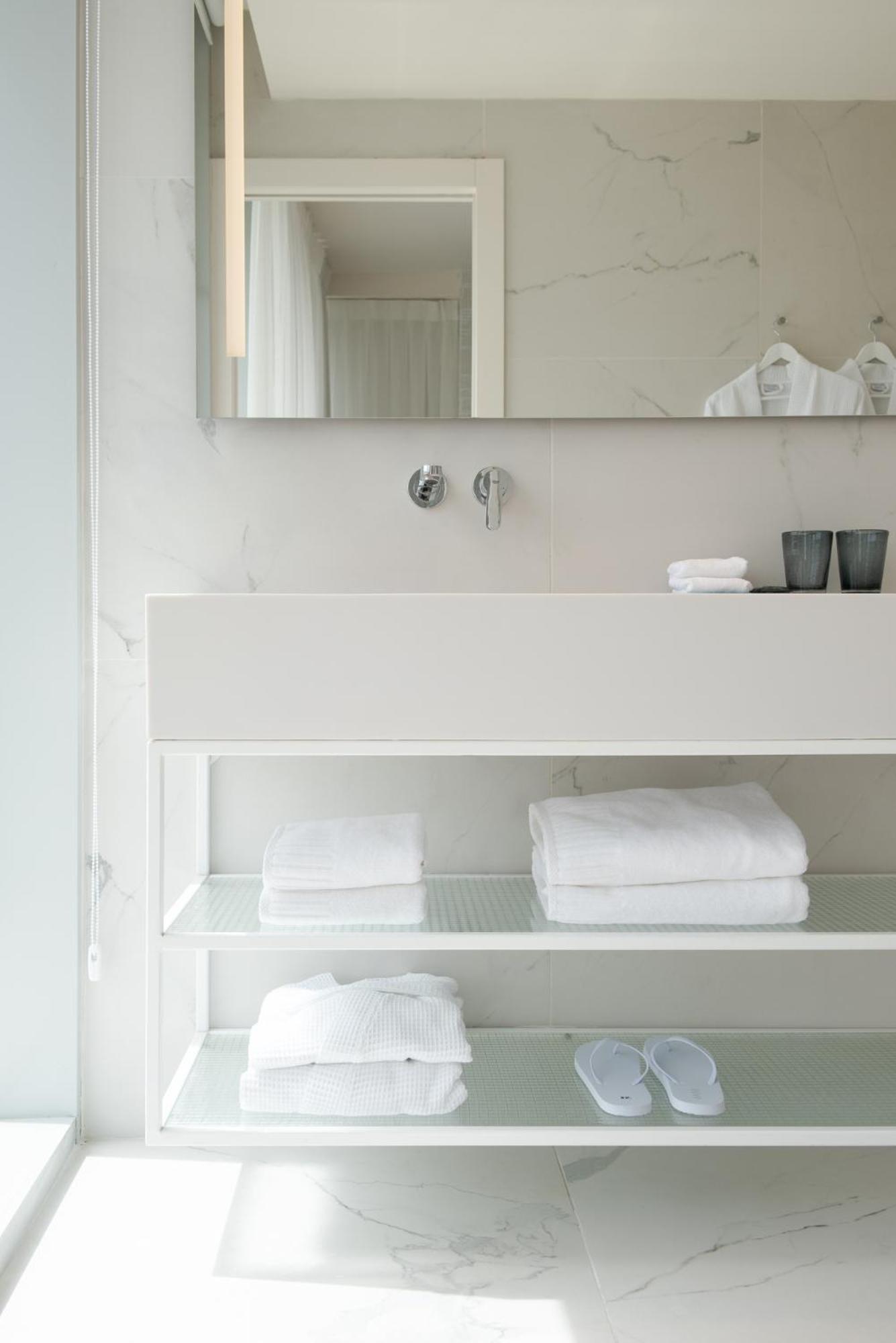 Classic Double Room - Photo 6