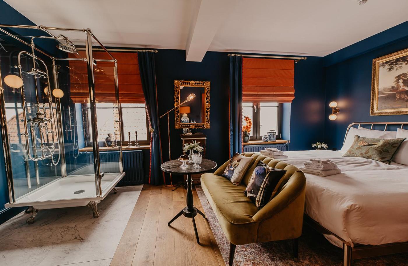 Large Double Room - Photo 4