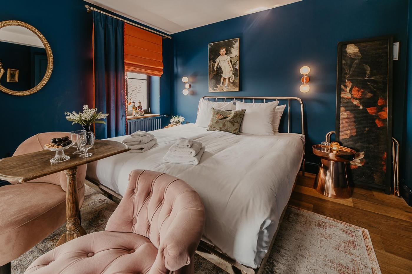 Large Double Room - Photo 11
