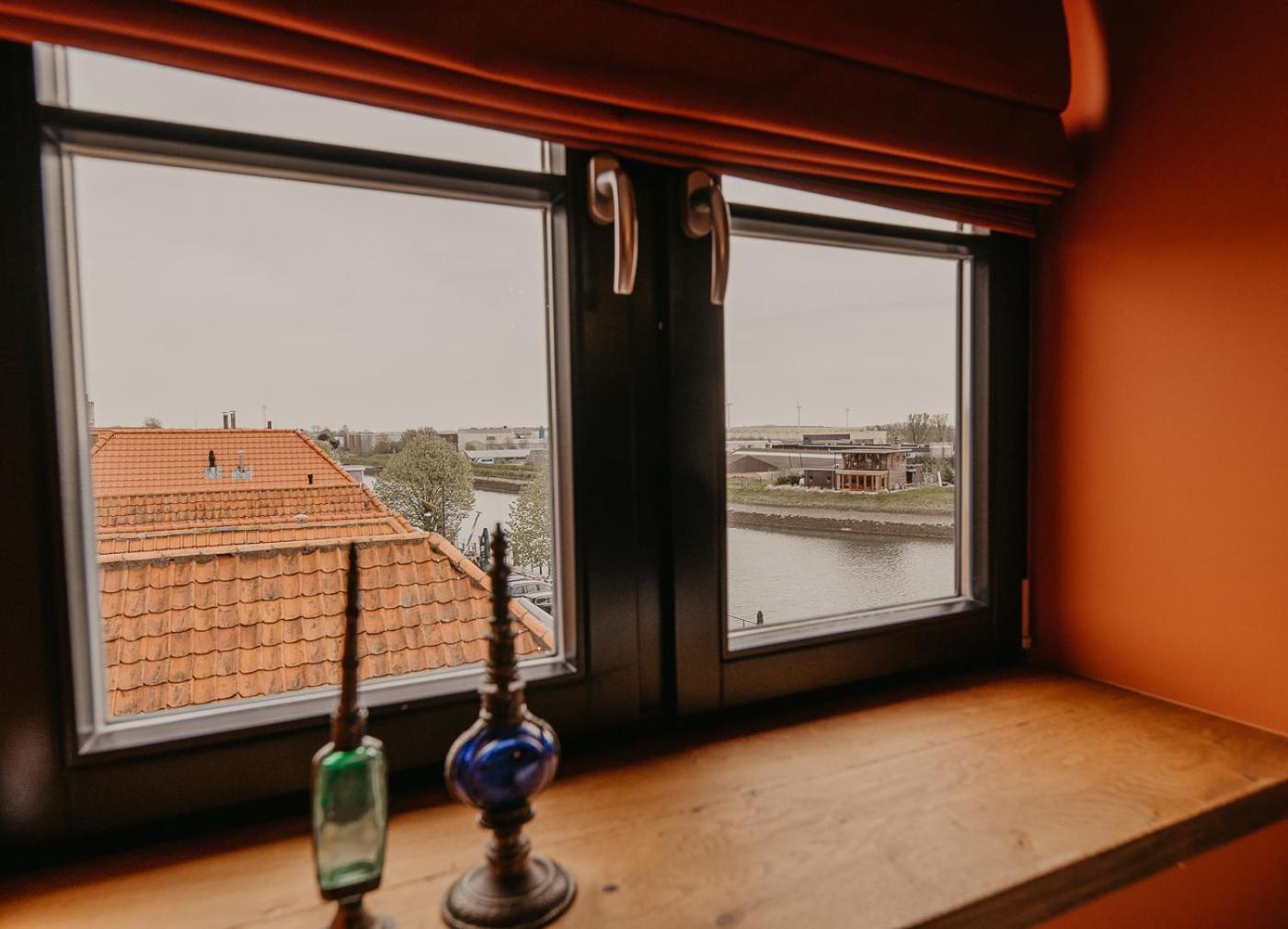 Deluxe Suite - Photo 8