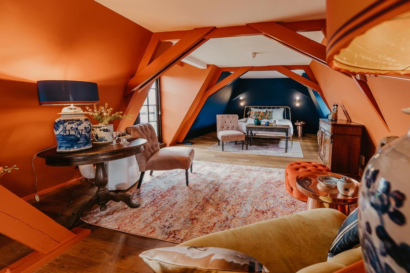 Deluxe Suite - Photo 7
