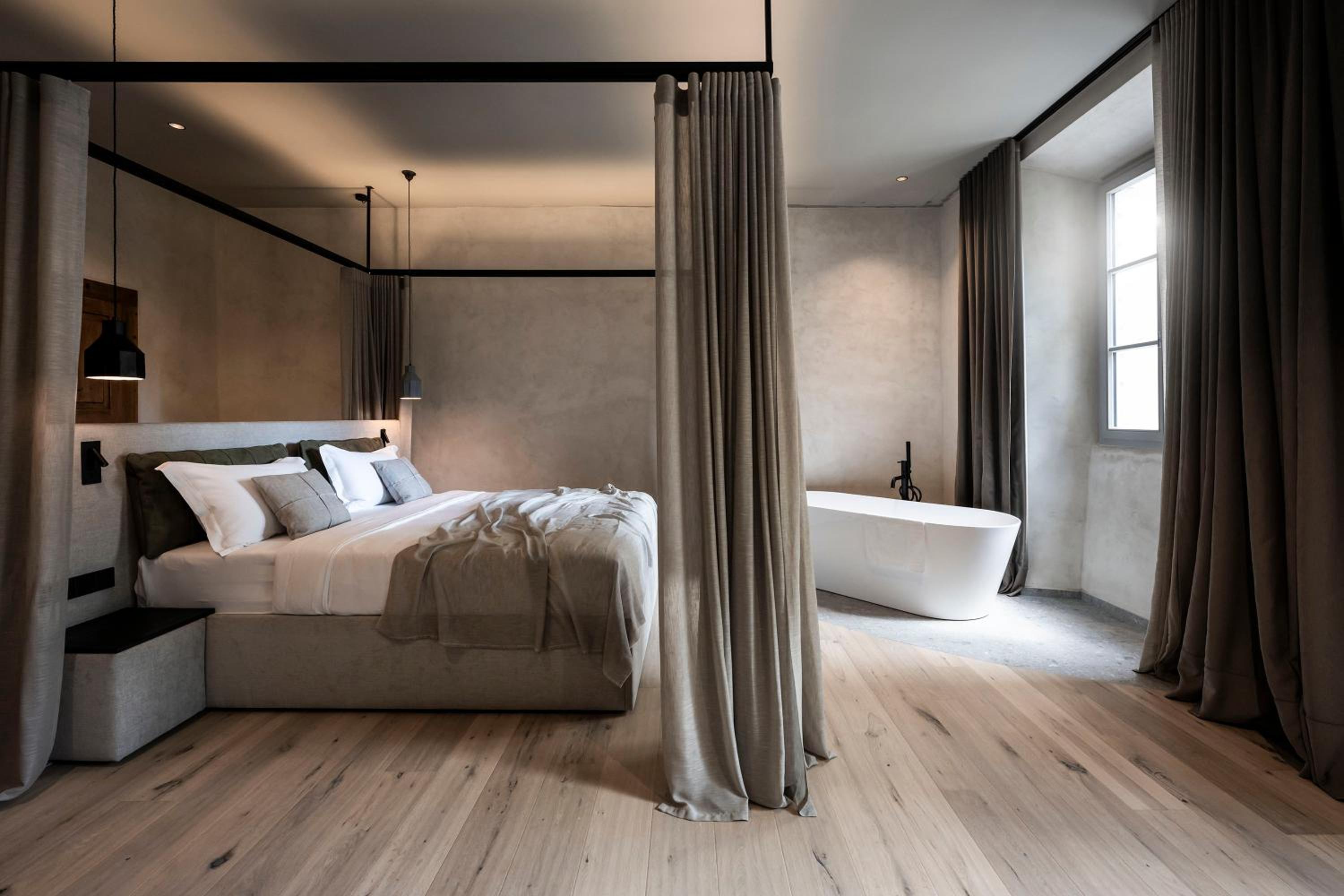 Suite with Sauna