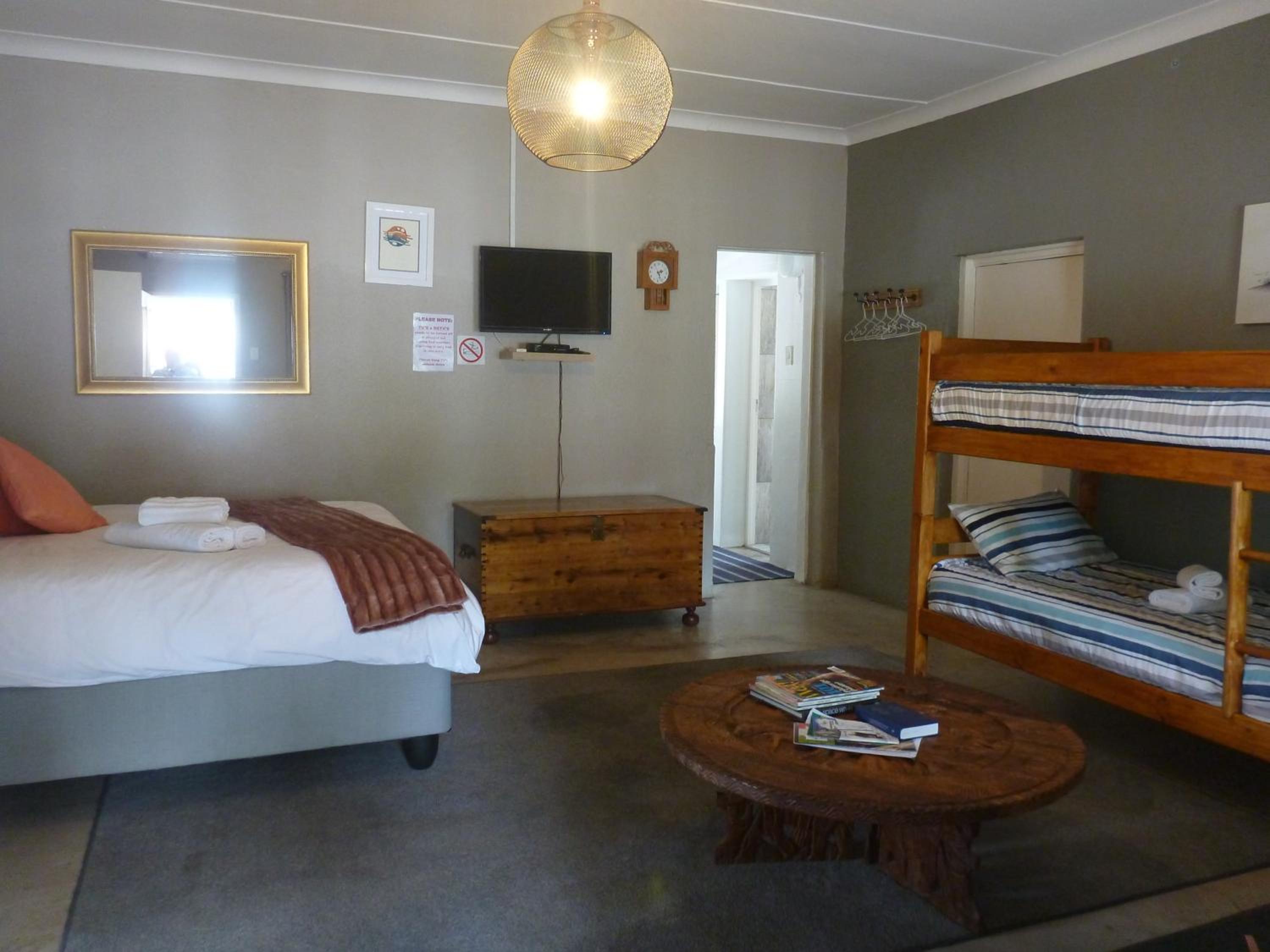 Deluxe Suite - Photo 1