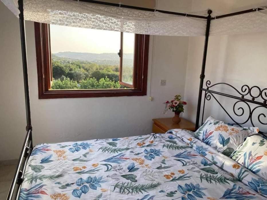 Deluxe Double Room (2 Adults + 1 Child) photo 1