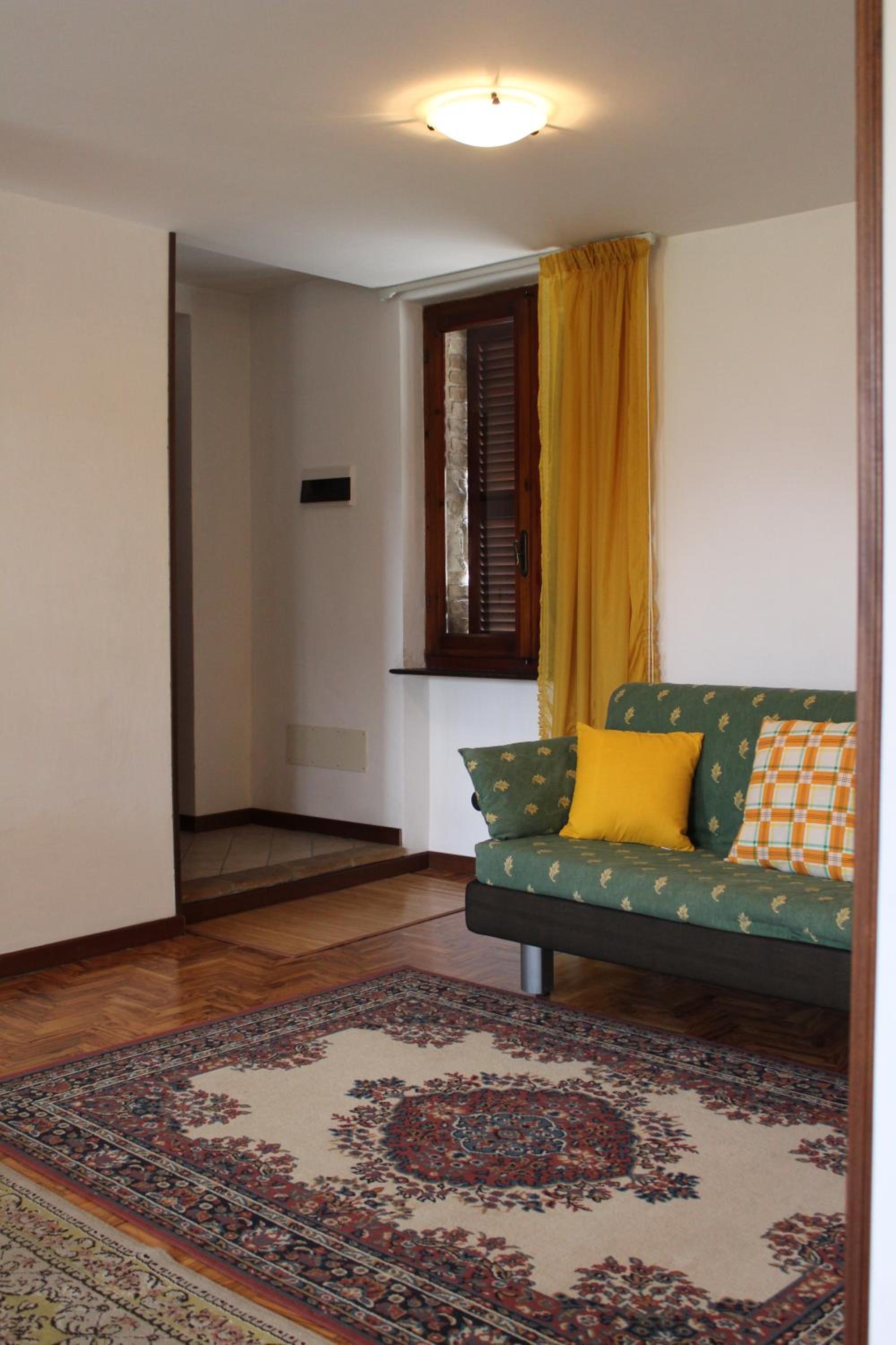 Apartment photo 3