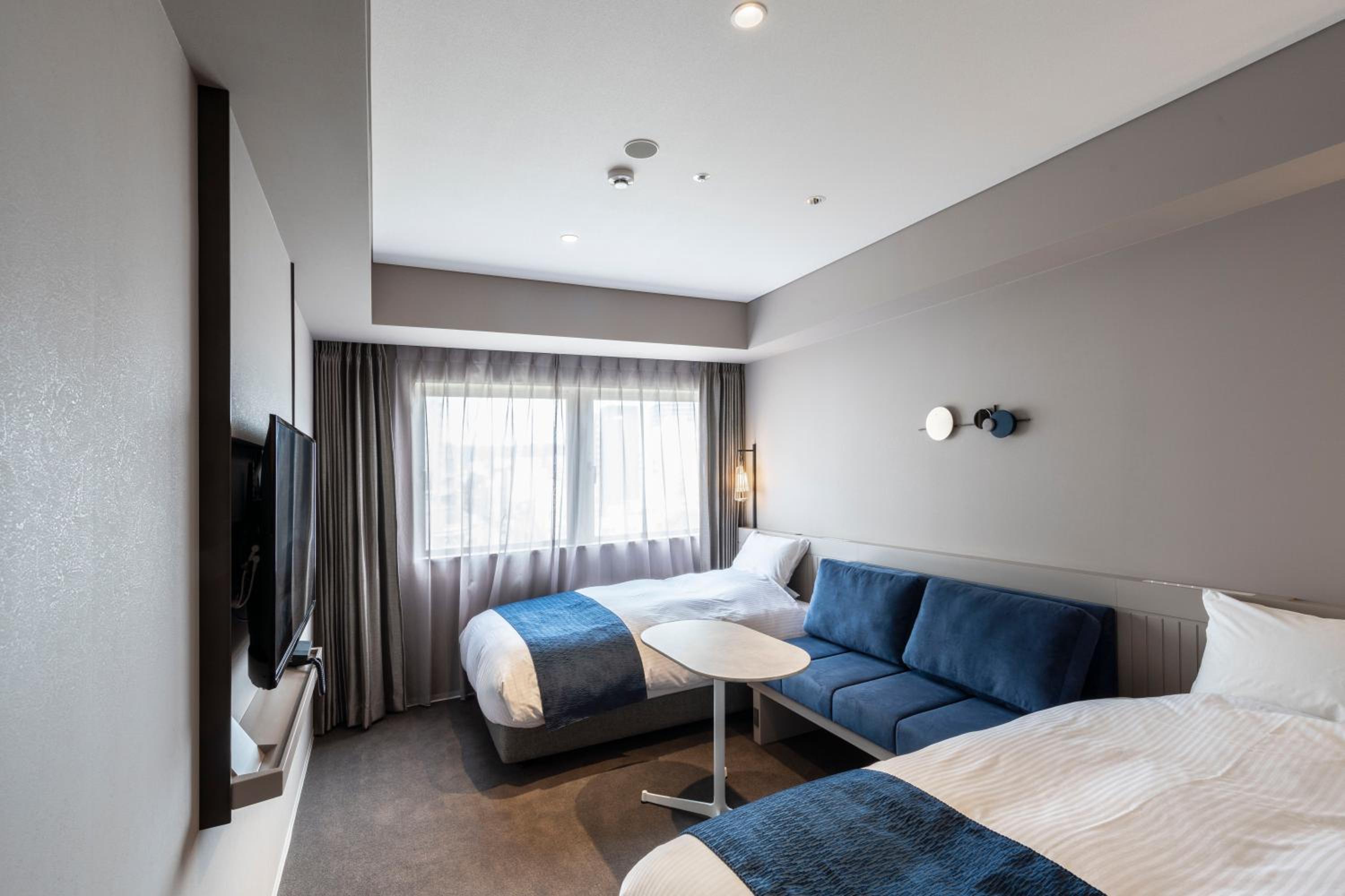 Standard Twin Room with Sofa