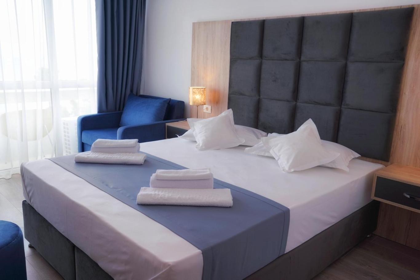 Superior Double Room With Forest View photo 2