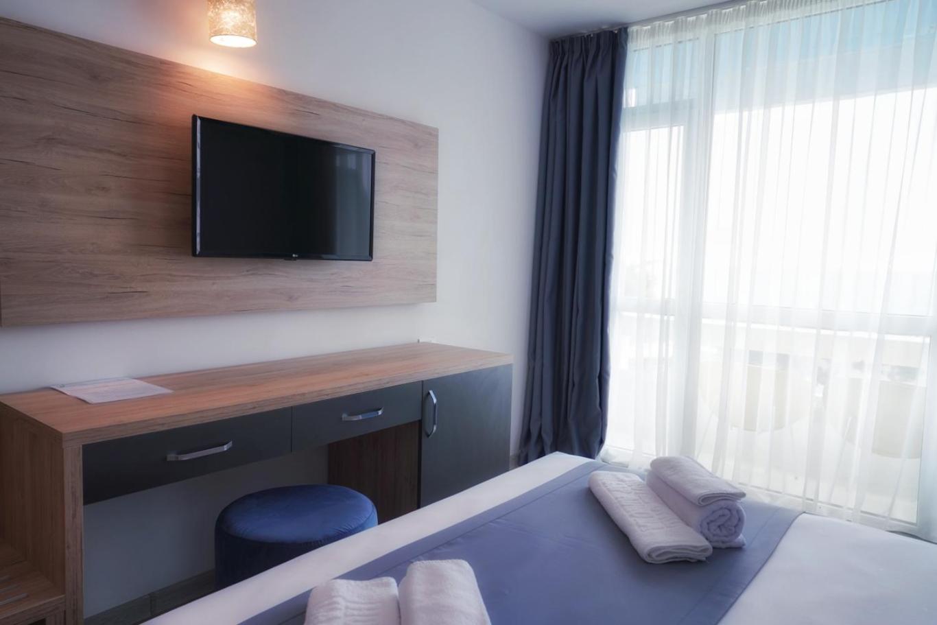 Superior Double Room With Forest View photo 3
