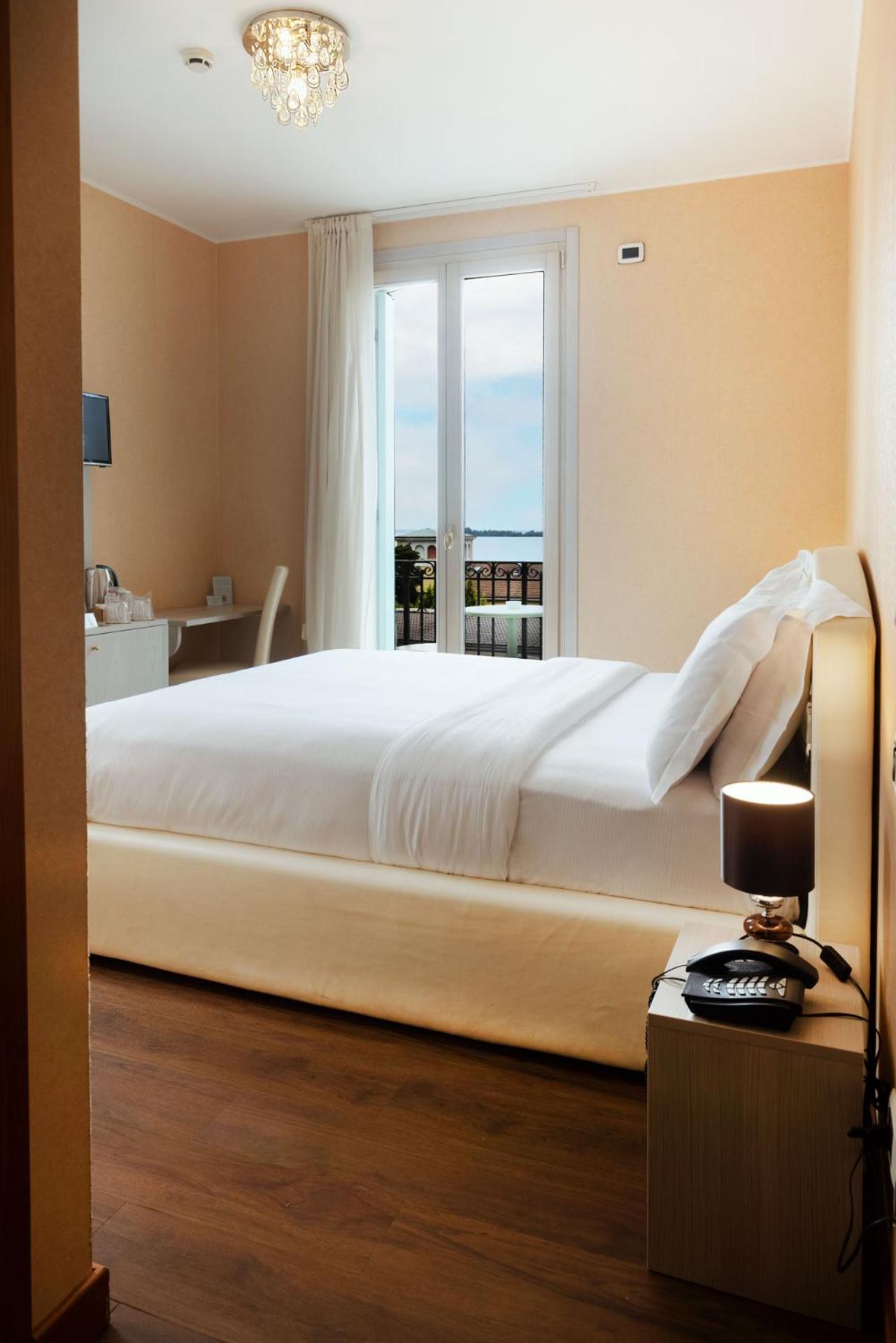 Double Room with Patio