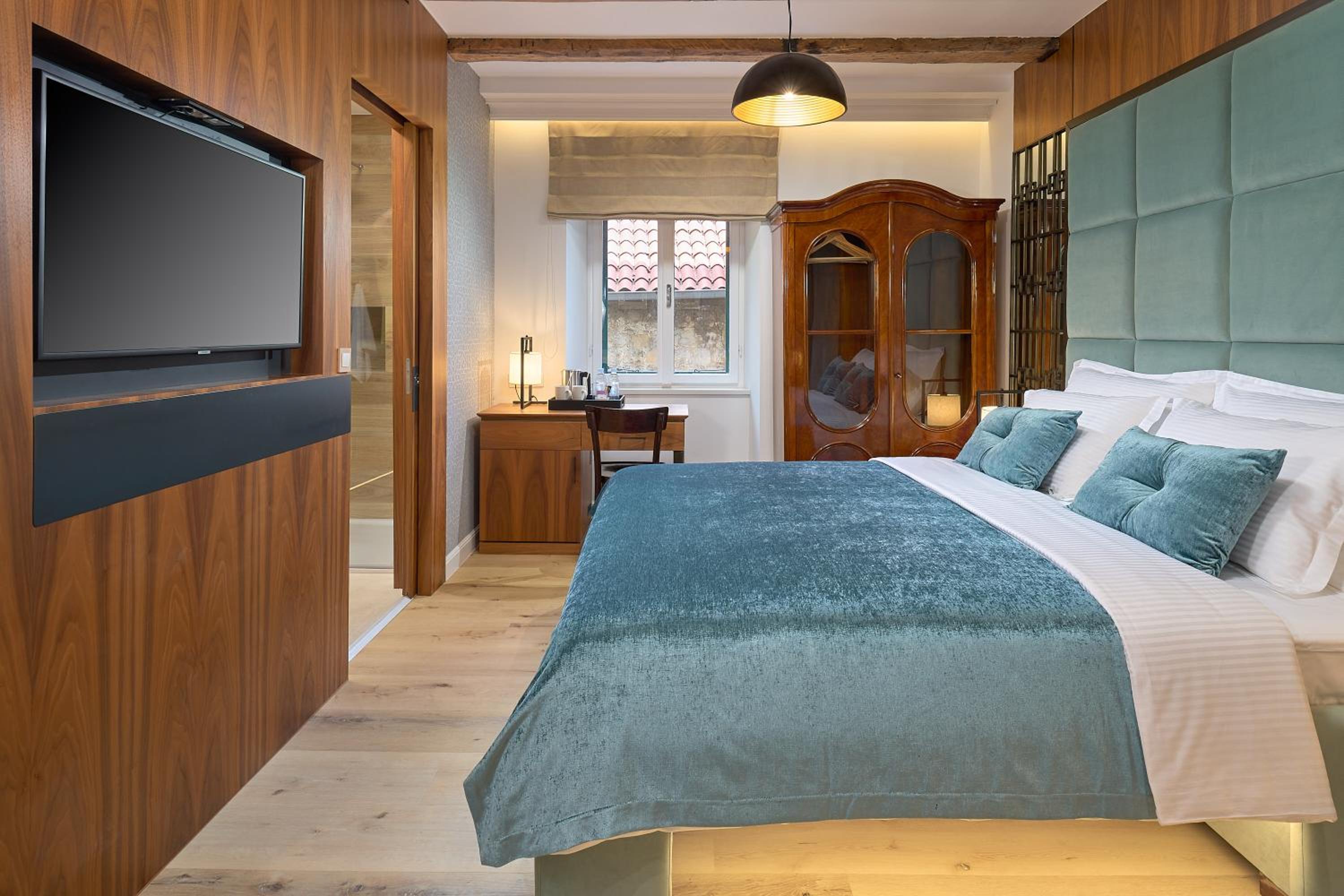 Deluxe Double Room photo 2