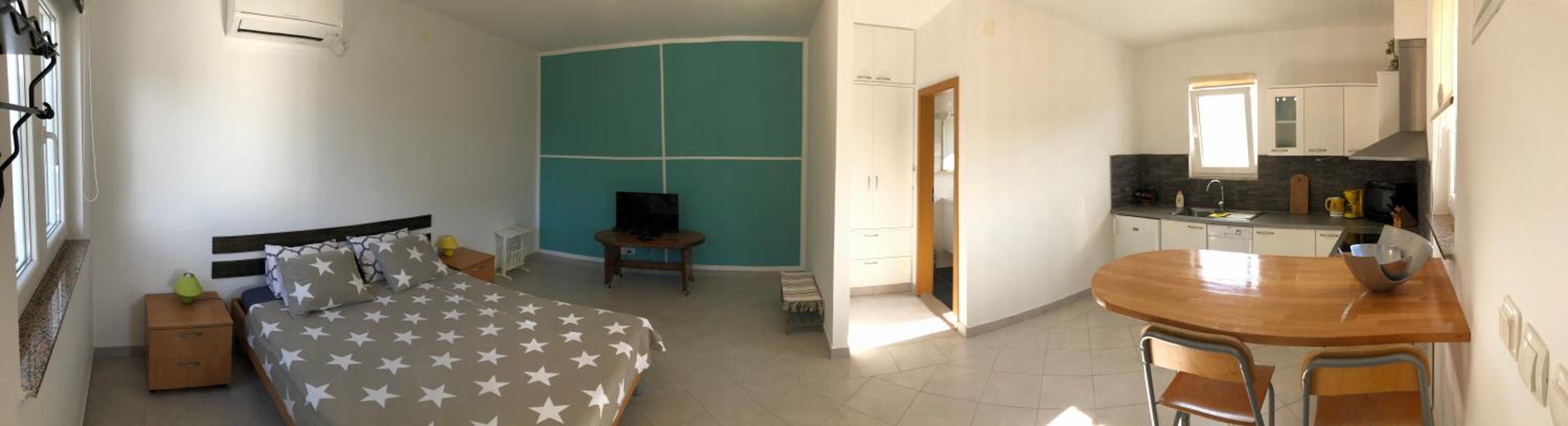 Studio with Terrace