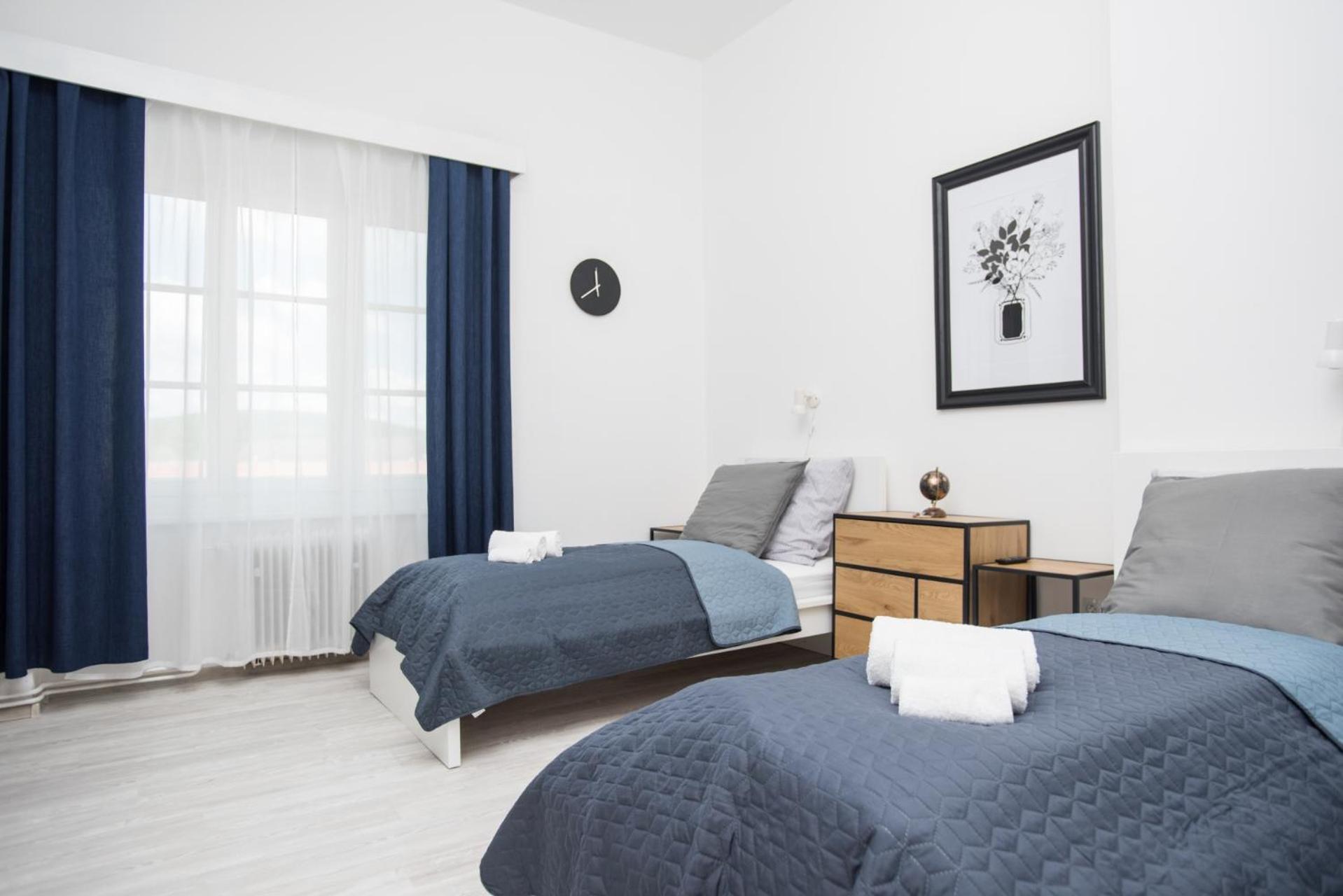 Twin Room - Photo 4