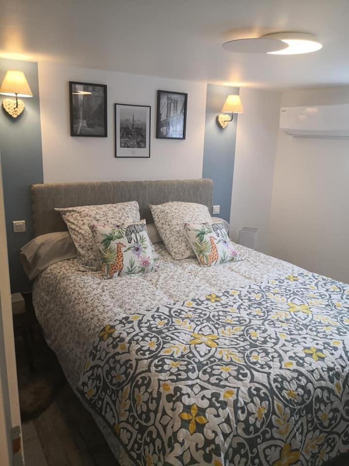 Superior King Room photo 2