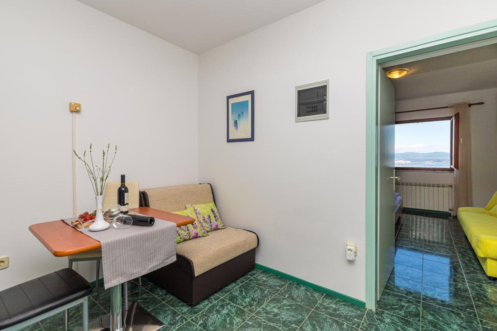 Apartment with Sea View