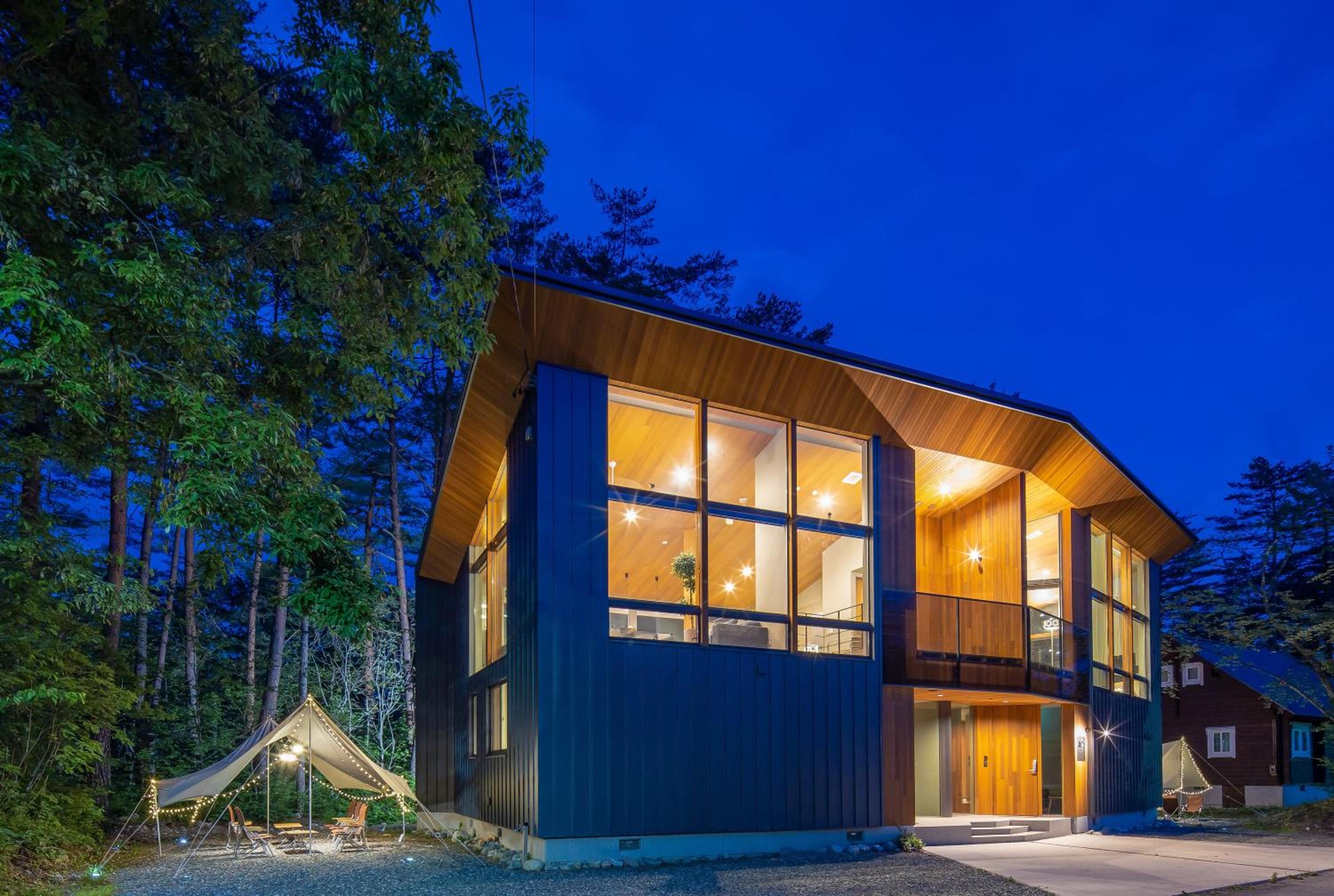 Three-Bedroom Chalet - Photo 49