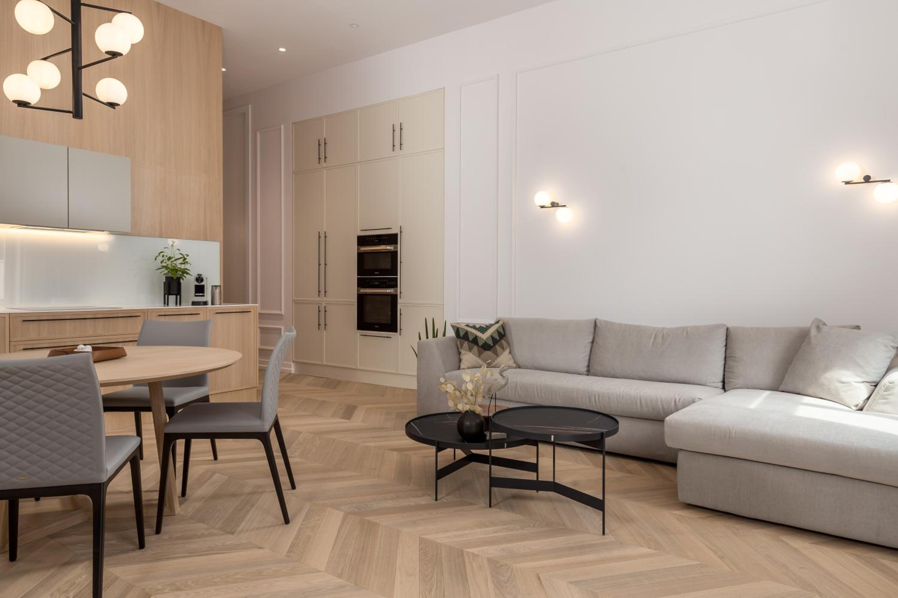 One-Bedroom Apartment