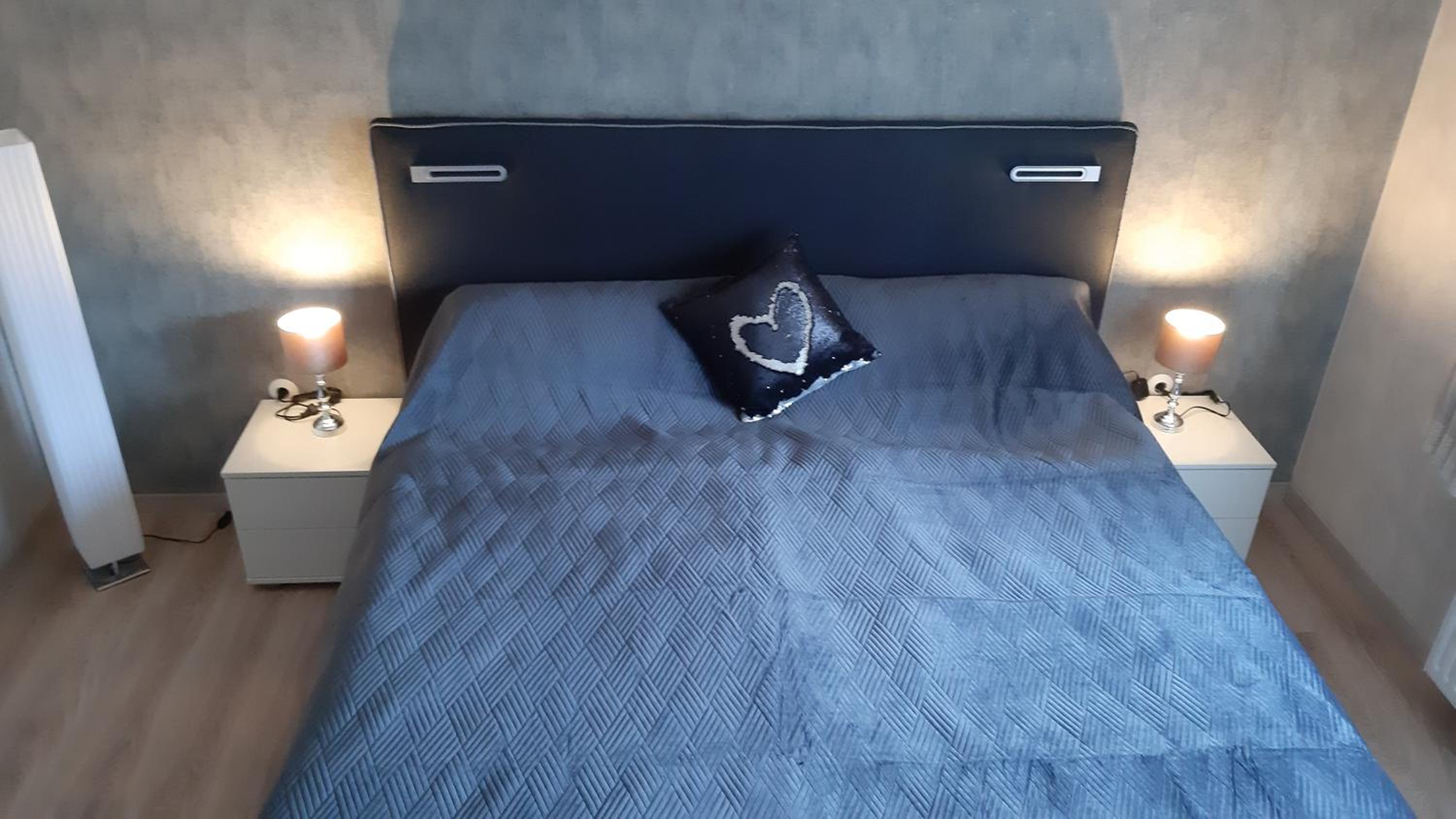 One-Bedroom Apartment - Photo 5