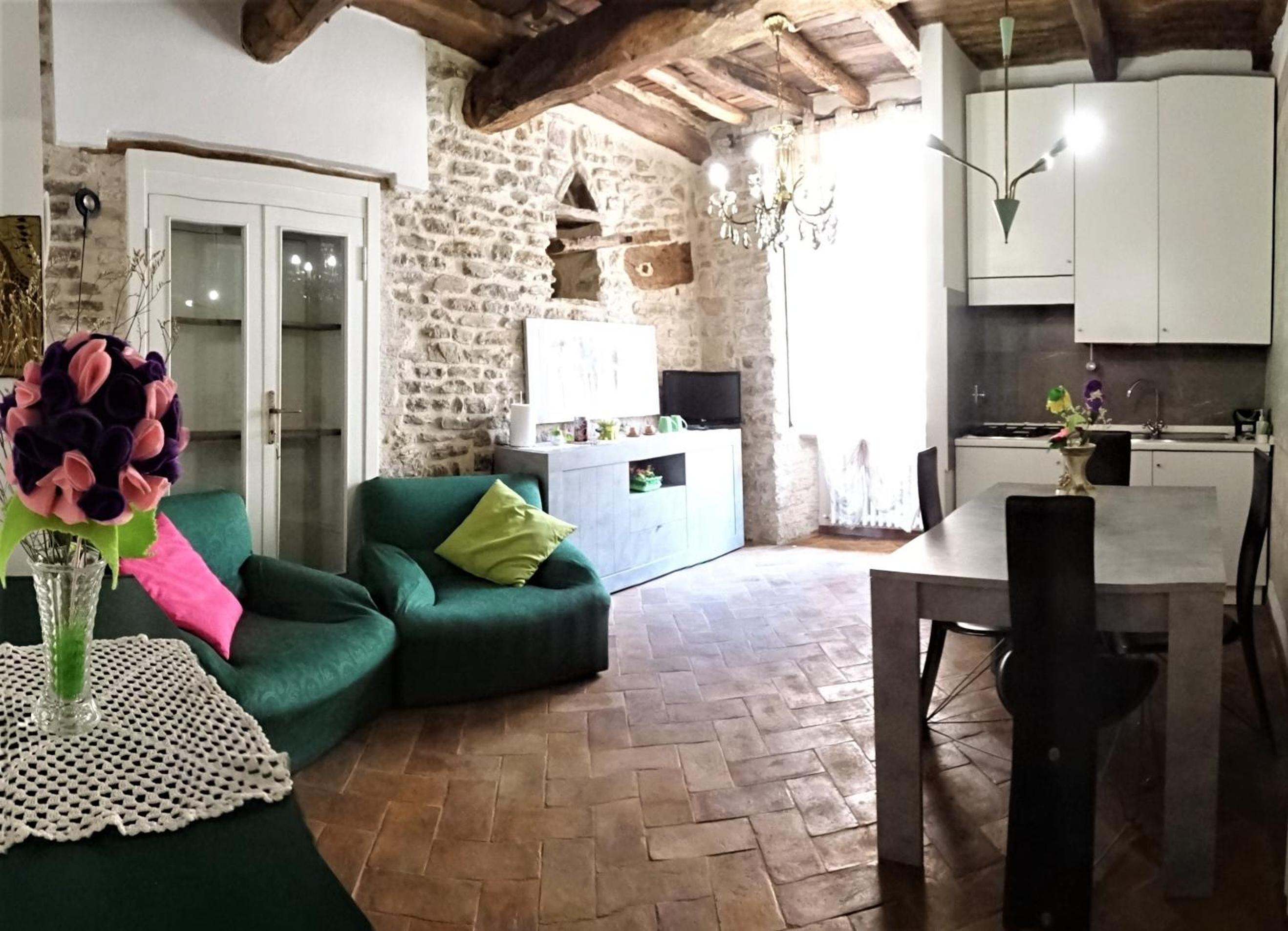 One-Bedroom Apartment - Photo 14