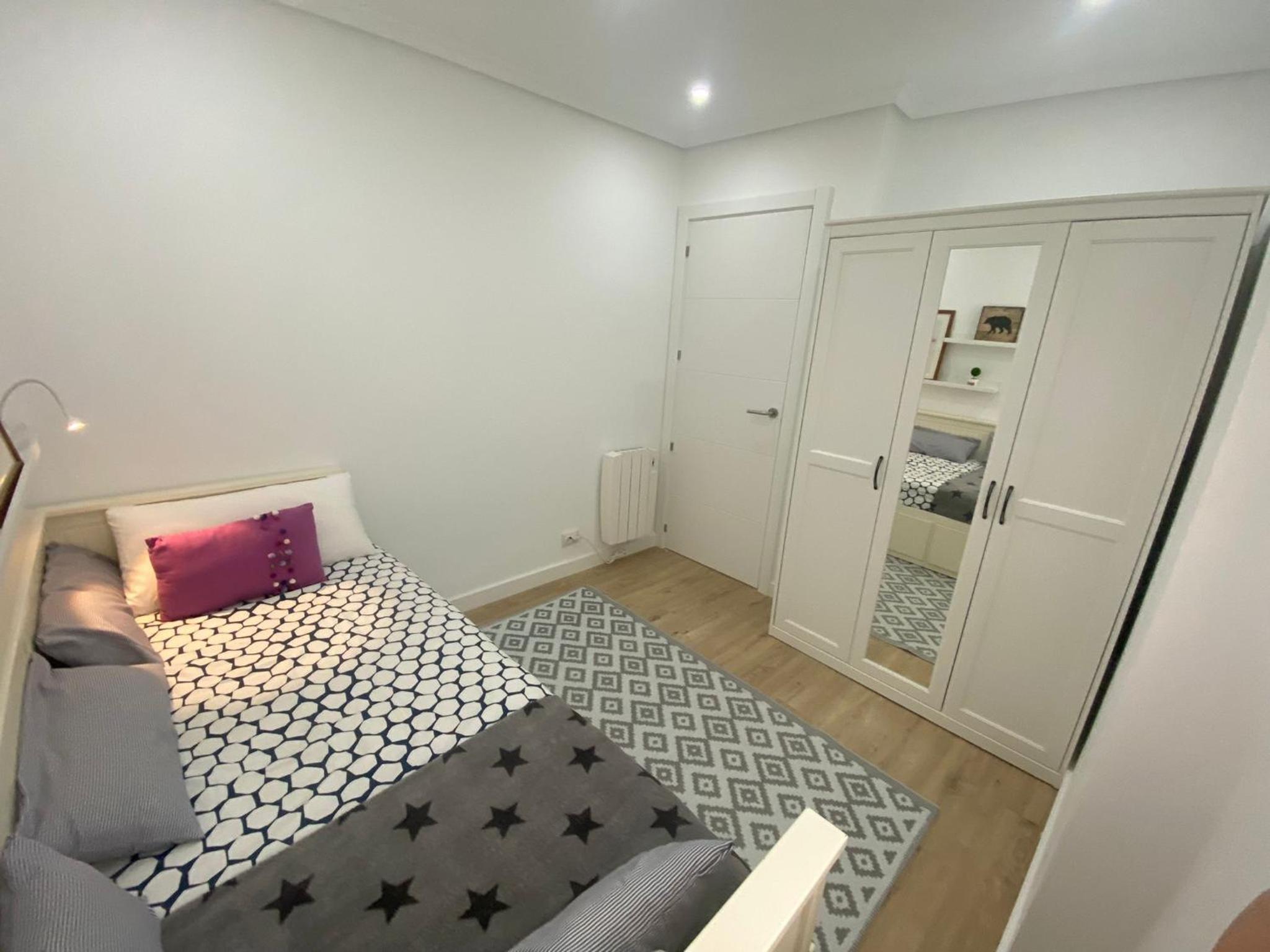 Apartment - Photo 22