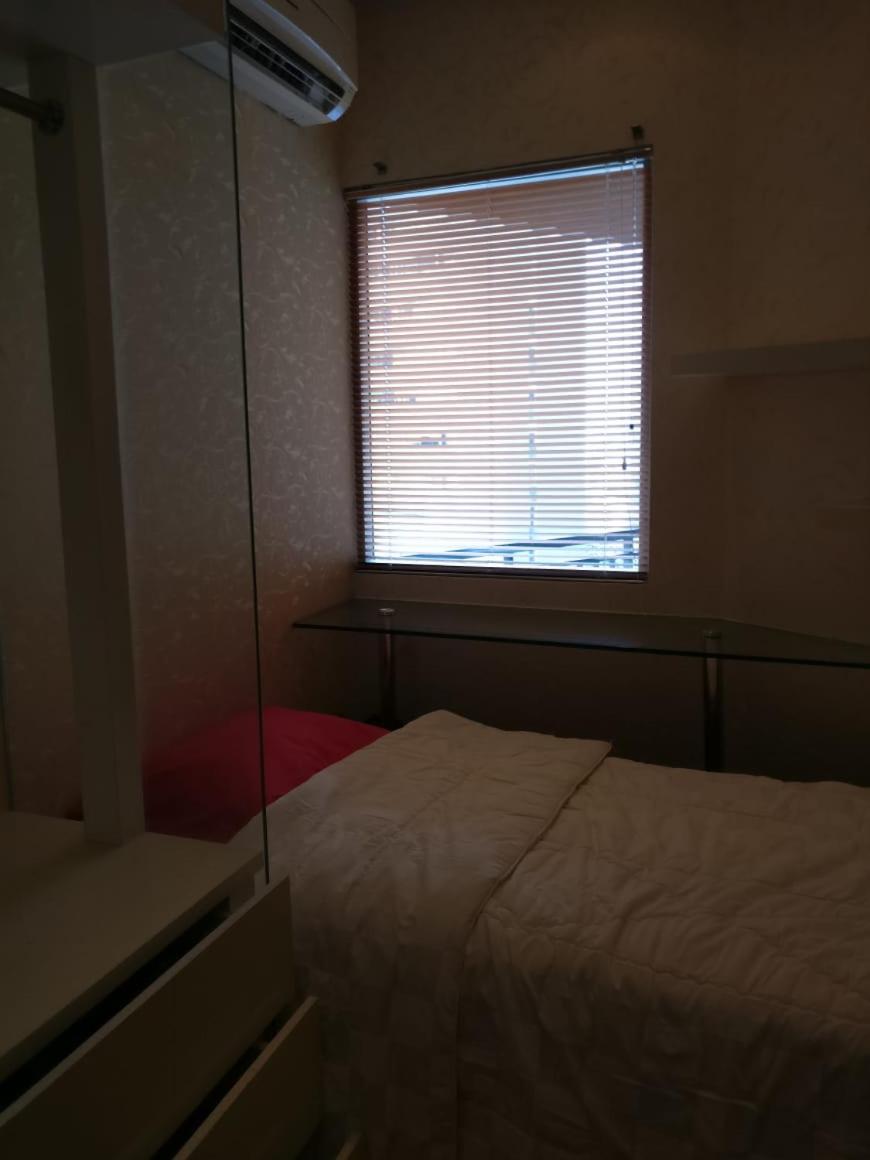 Apartment With Balcony photo 2
