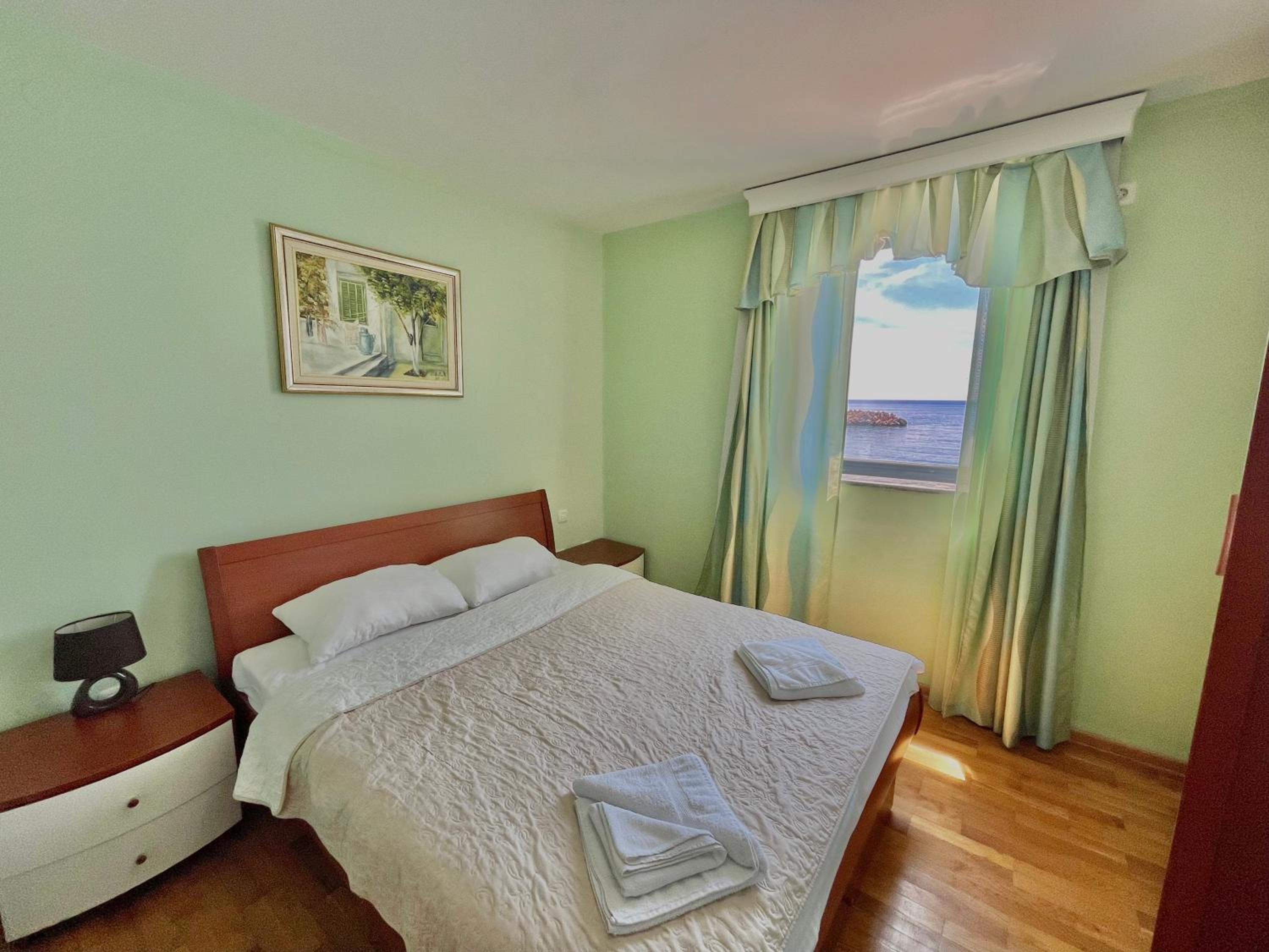 Apartment with Sea View