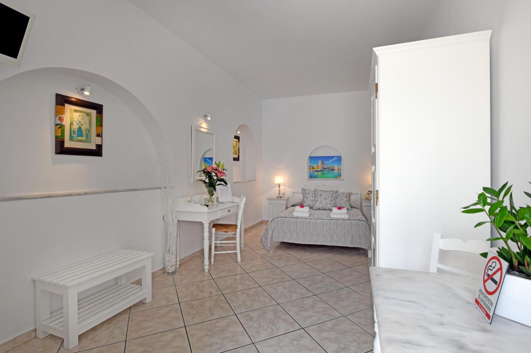 Double Room - Photo 1