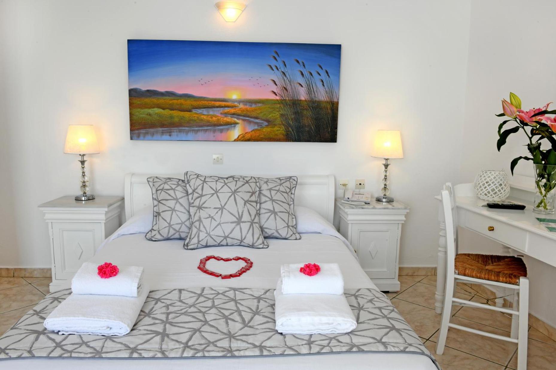 Superior Double Room - Photo 1
