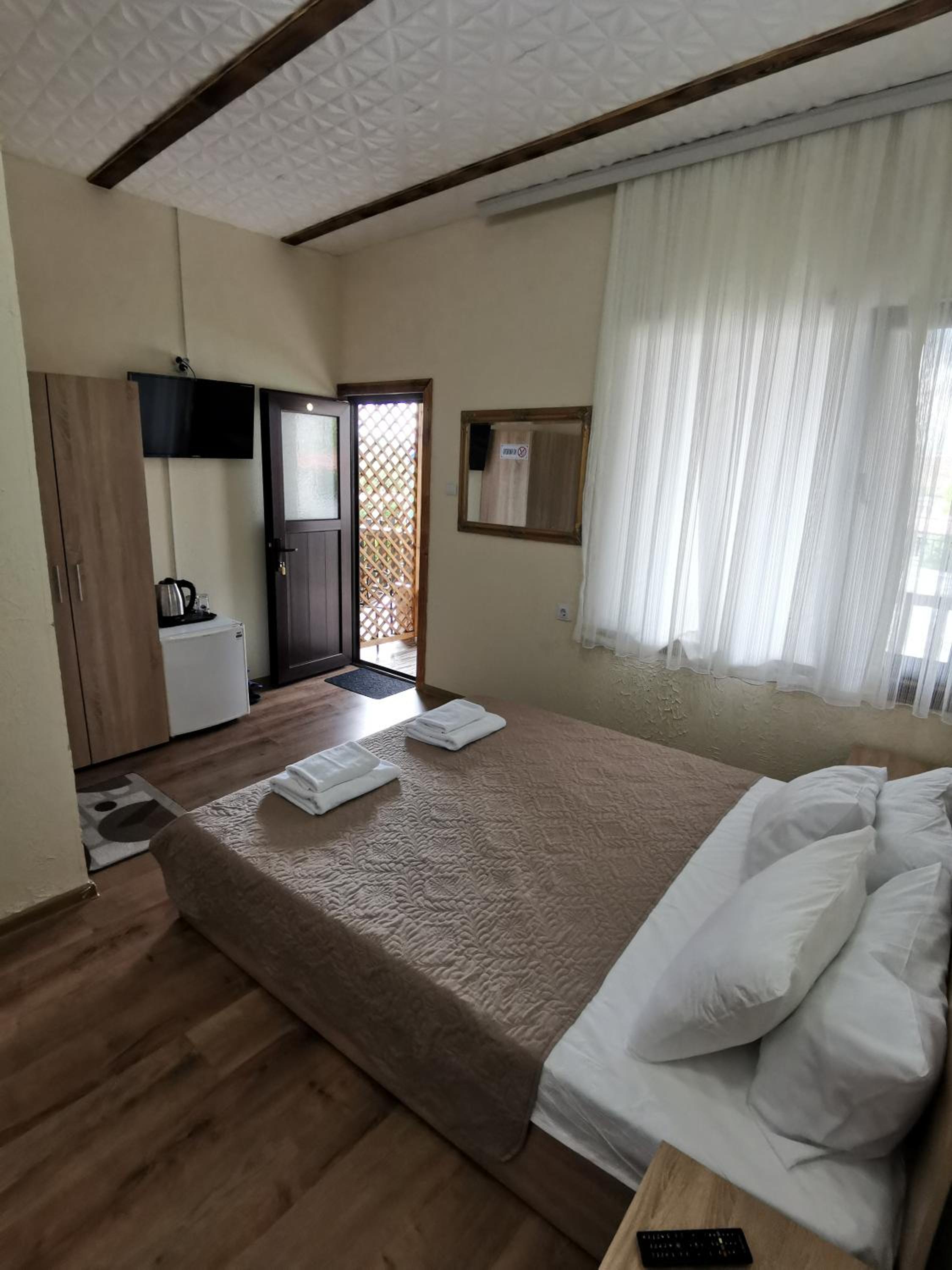 Triple Room with Balcony - Photo 1