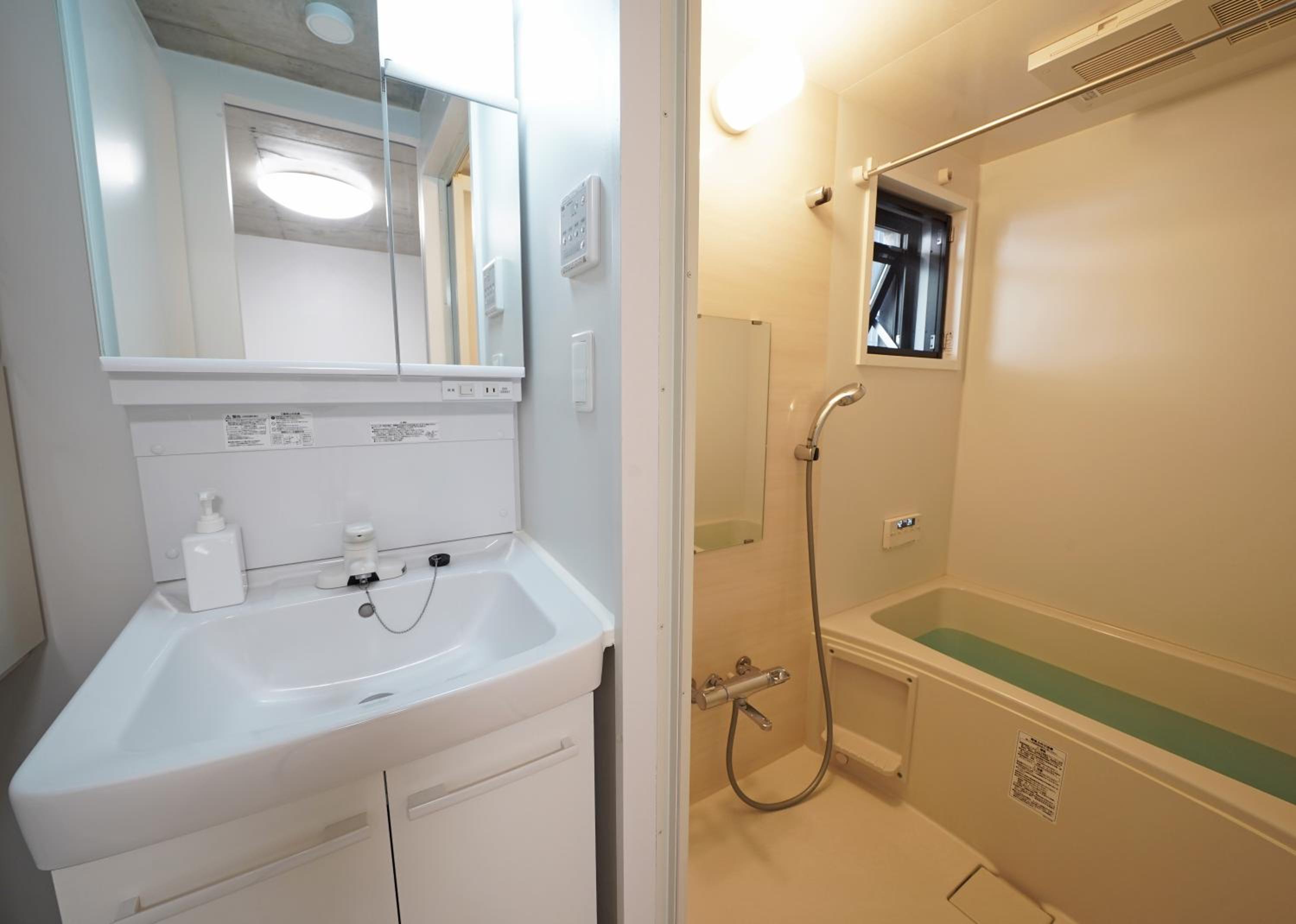Family Suite with Balcony photo 2