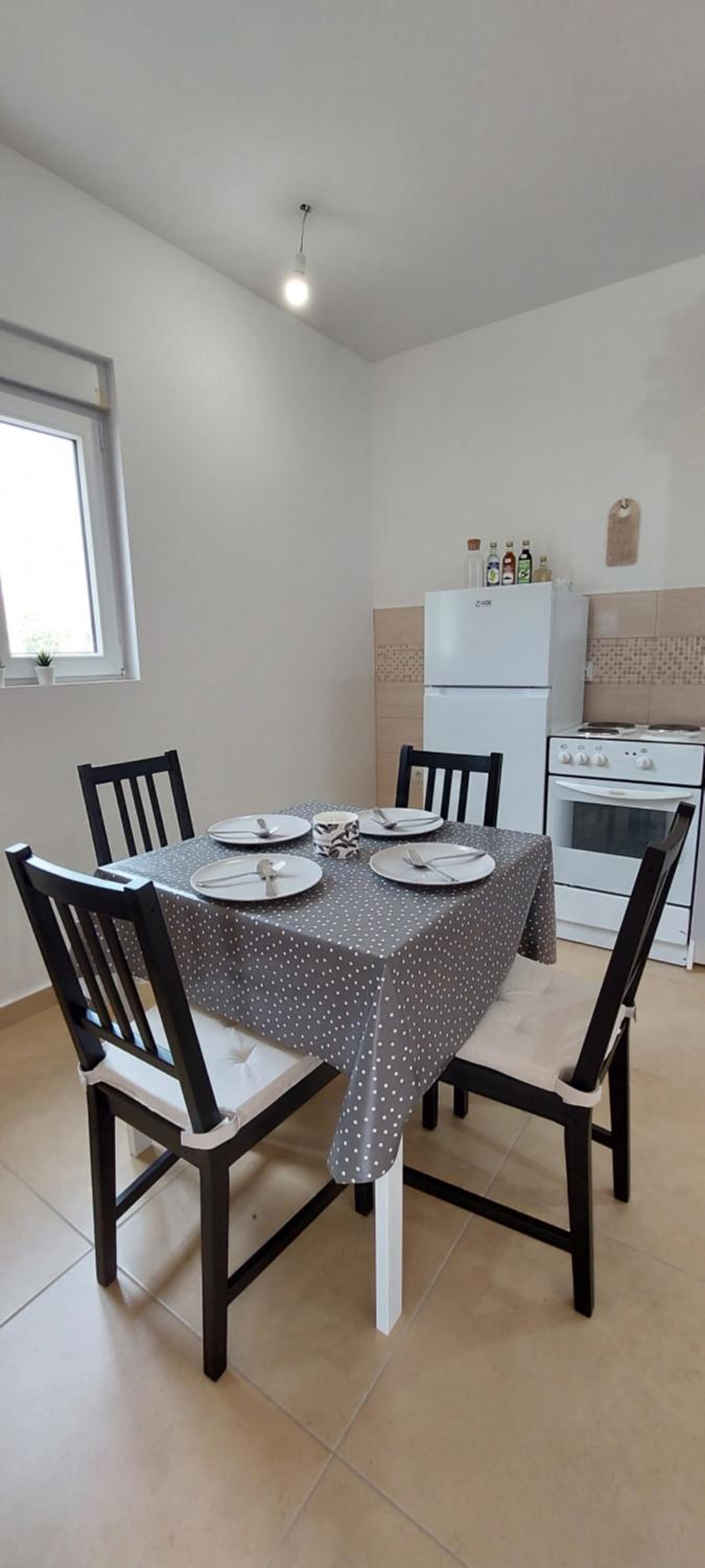 One-Bedroom Apartment - Photo 15