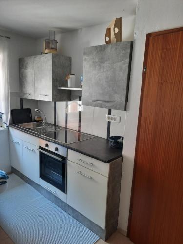 One-Bedroom Apartment - Photo 1