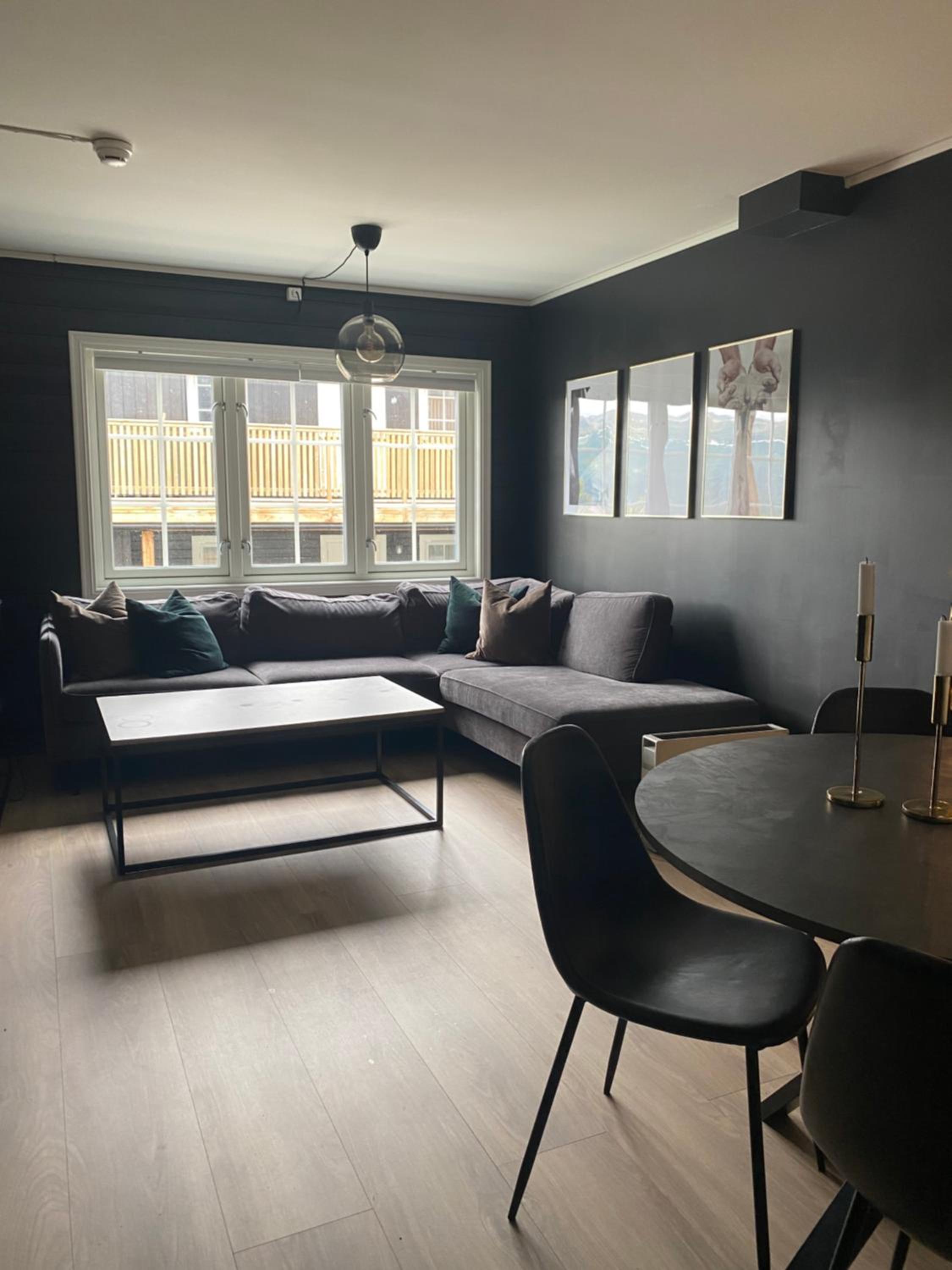 Two-Bedroom Apartment - Photo 18