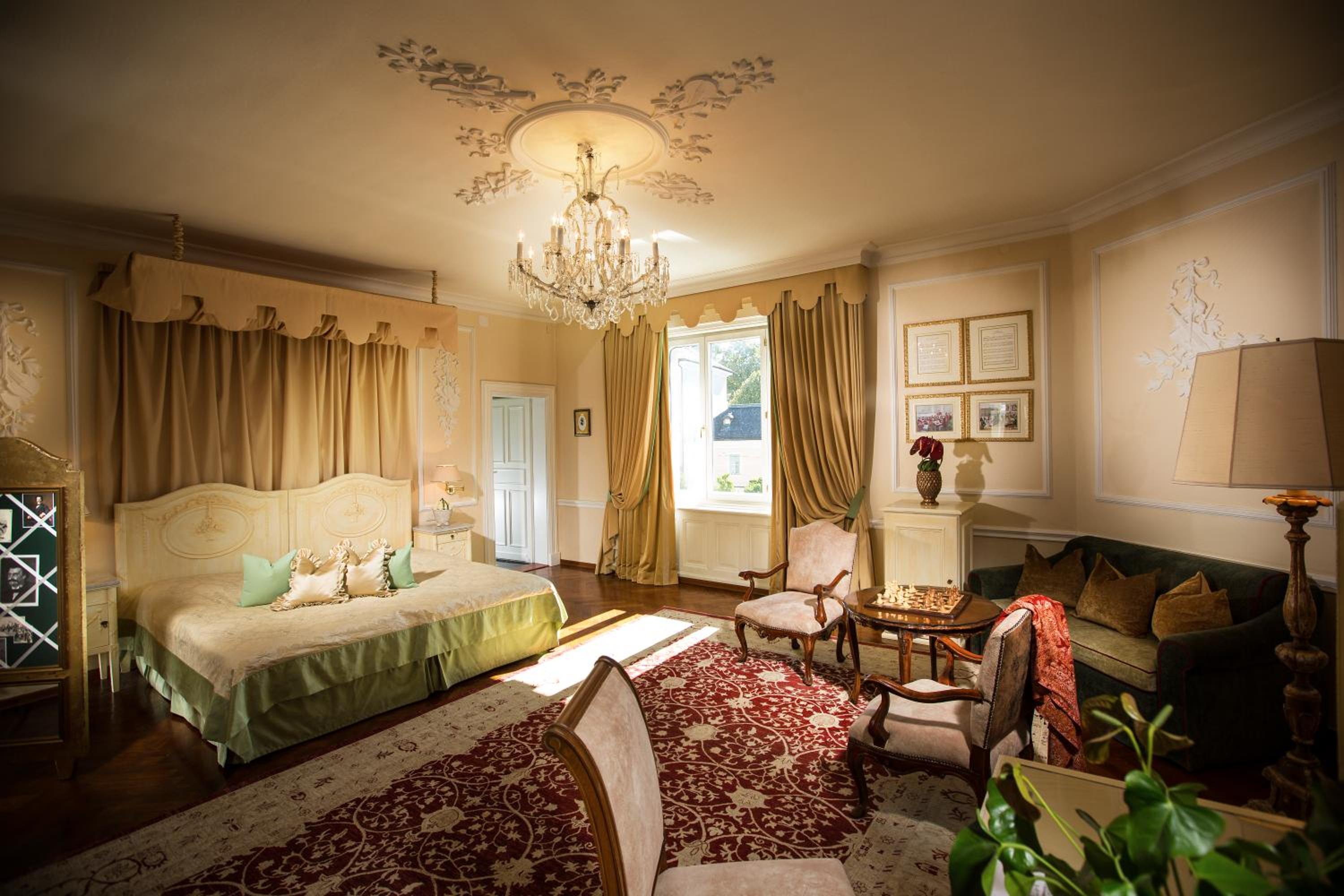 Junior Suite - Photo 1
