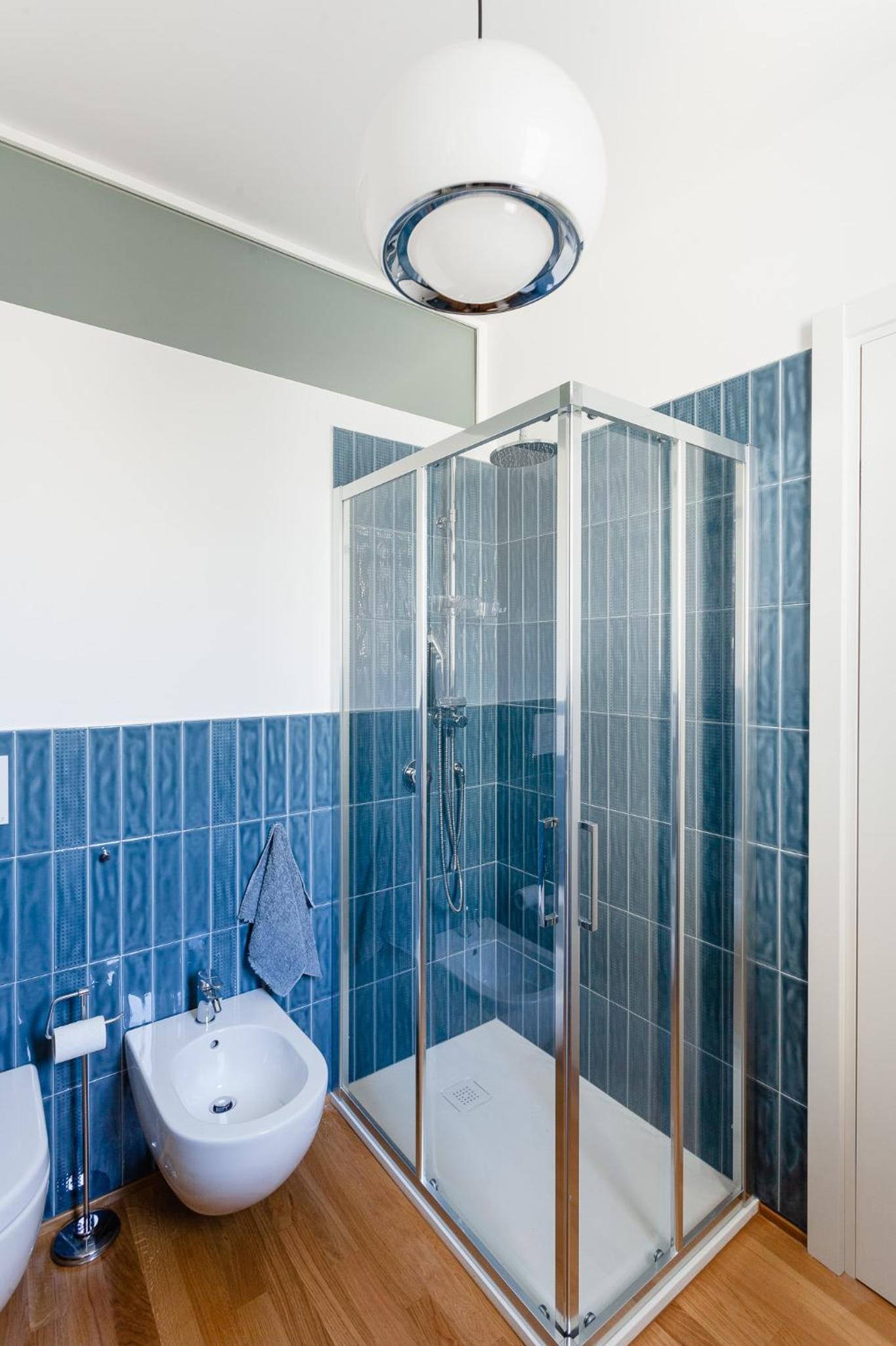 Two-Bedroom Apartment - Photo 19