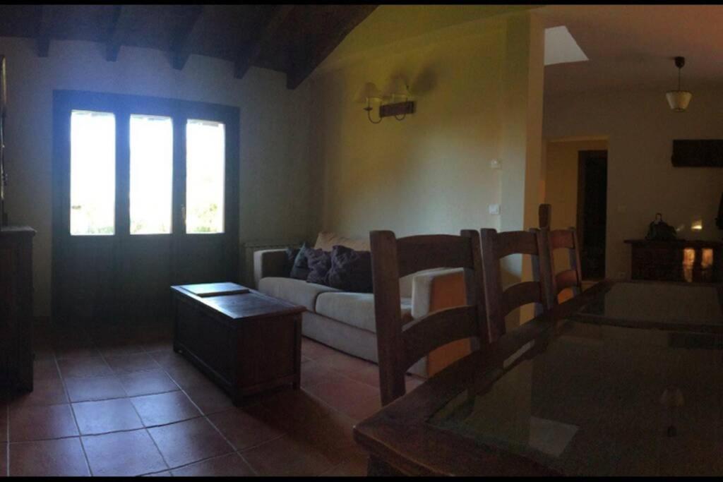 Four-Bedroom House photo 2