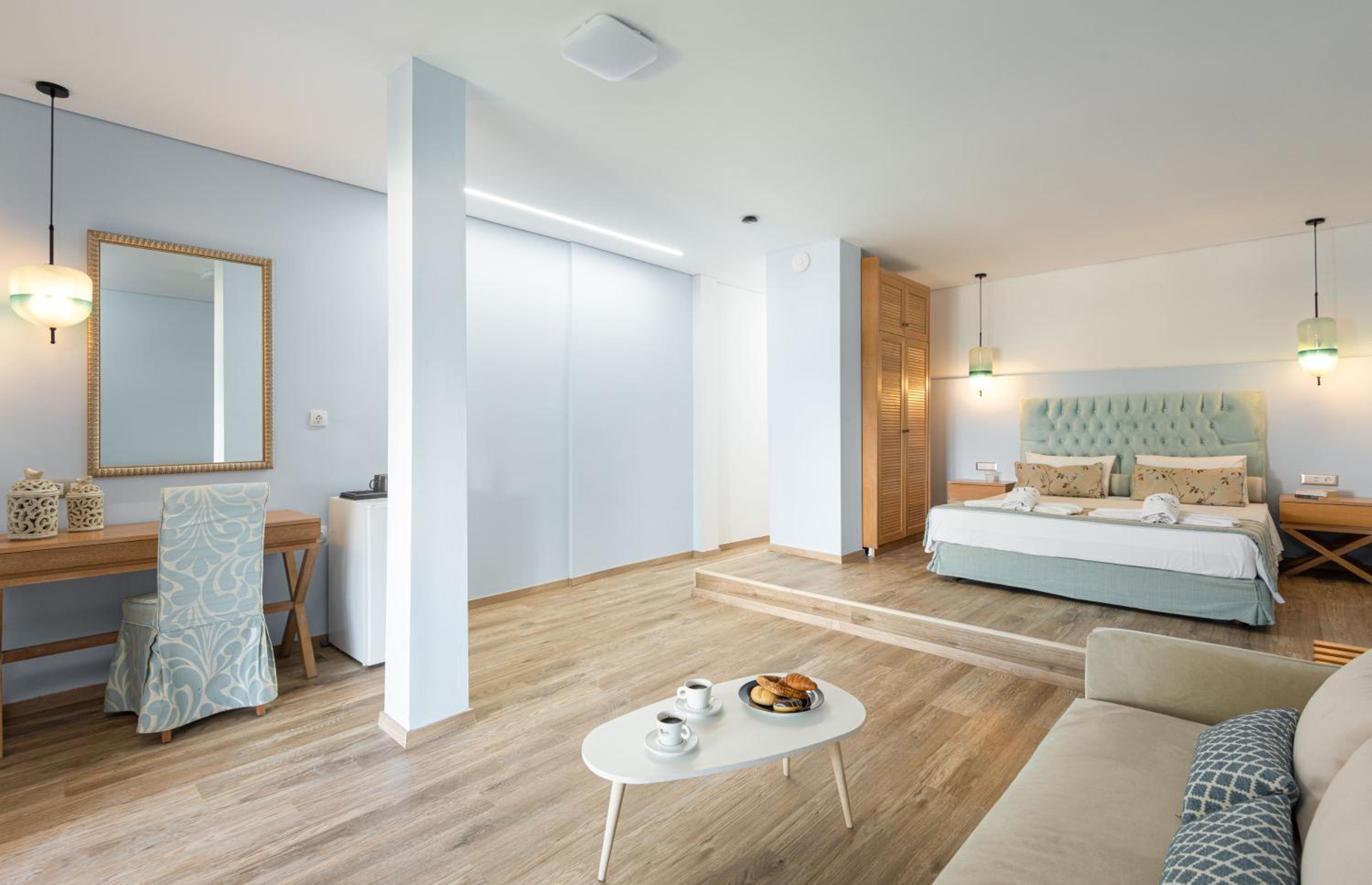 Junior Suite with Sea View photo 3
