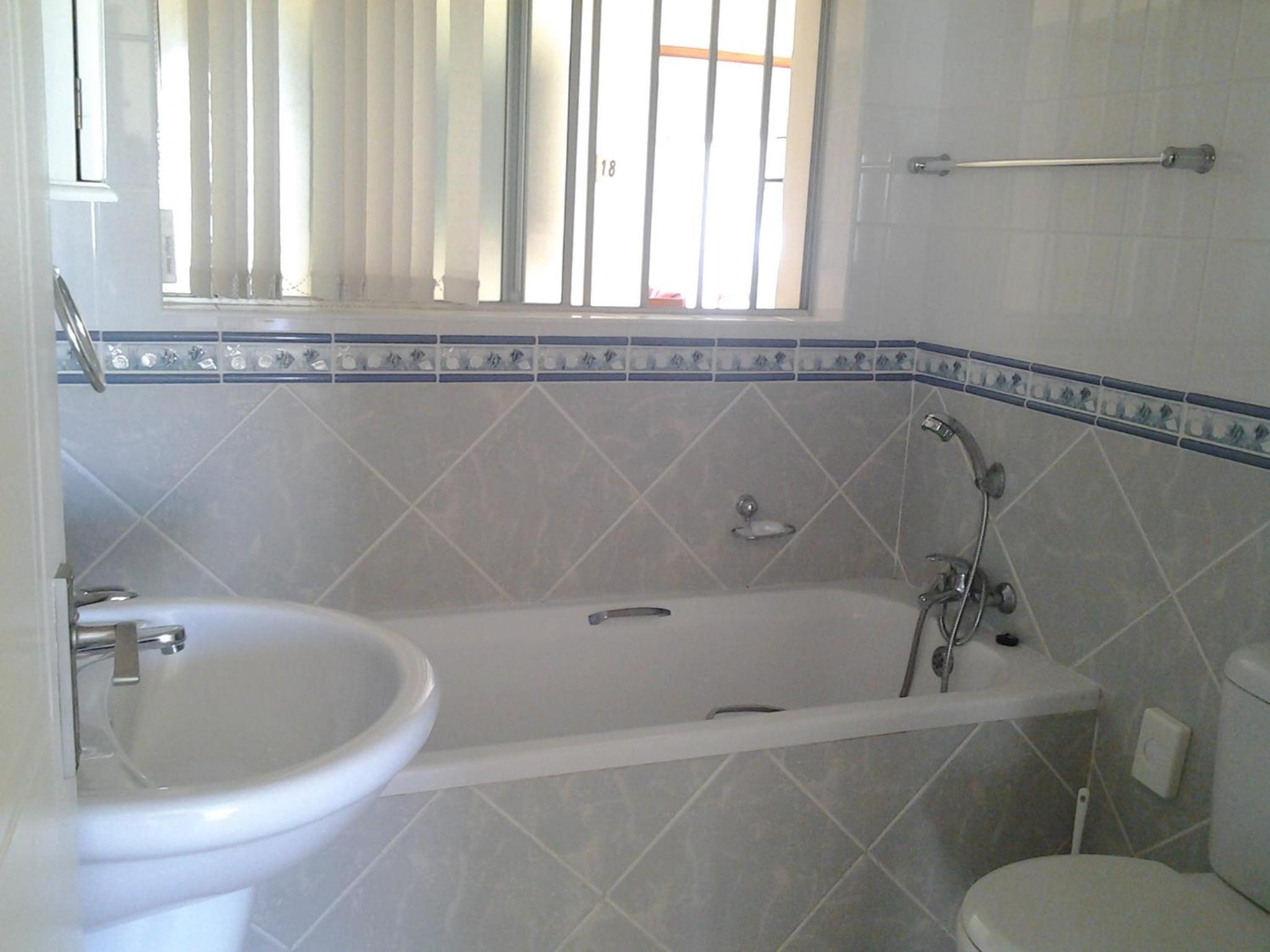 Two-Bedroom Apartment - Photo 5