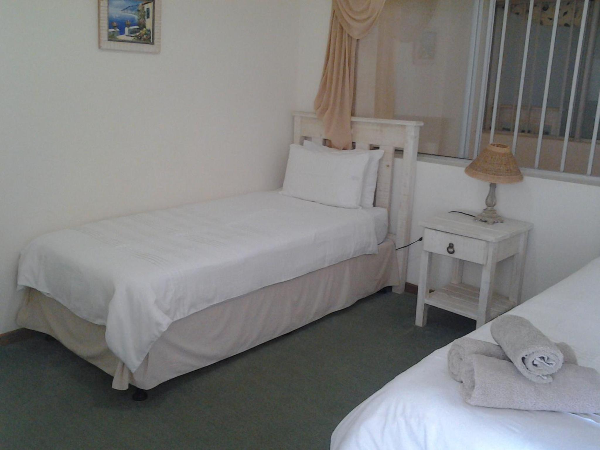 Two-Bedroom Apartment - Photo 6