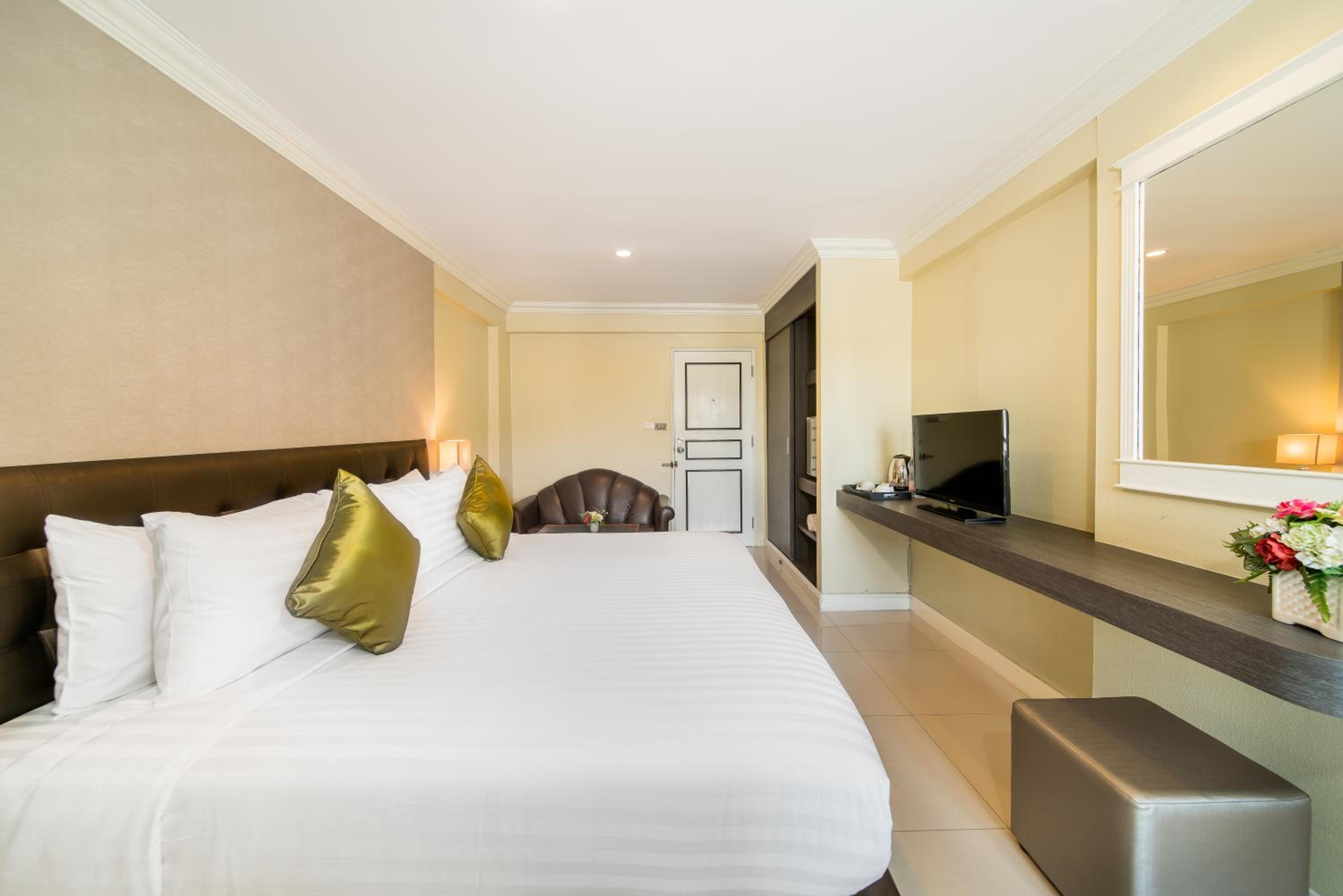 Deluxe Double or Twin Room photo 1