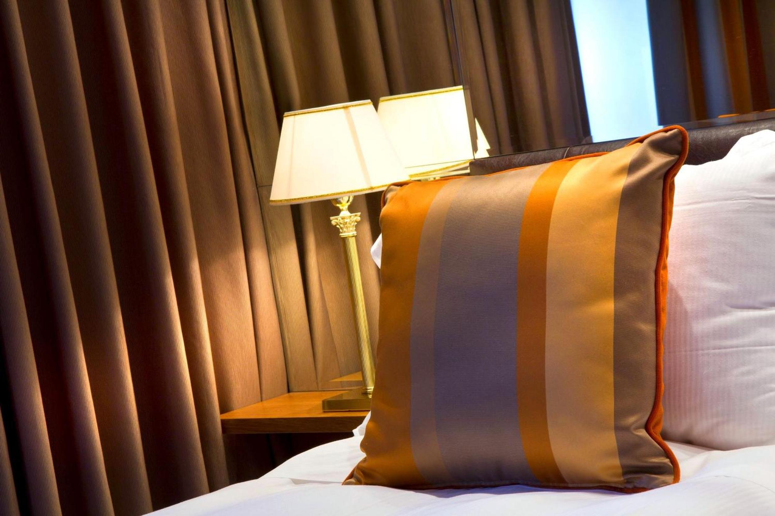 Available room