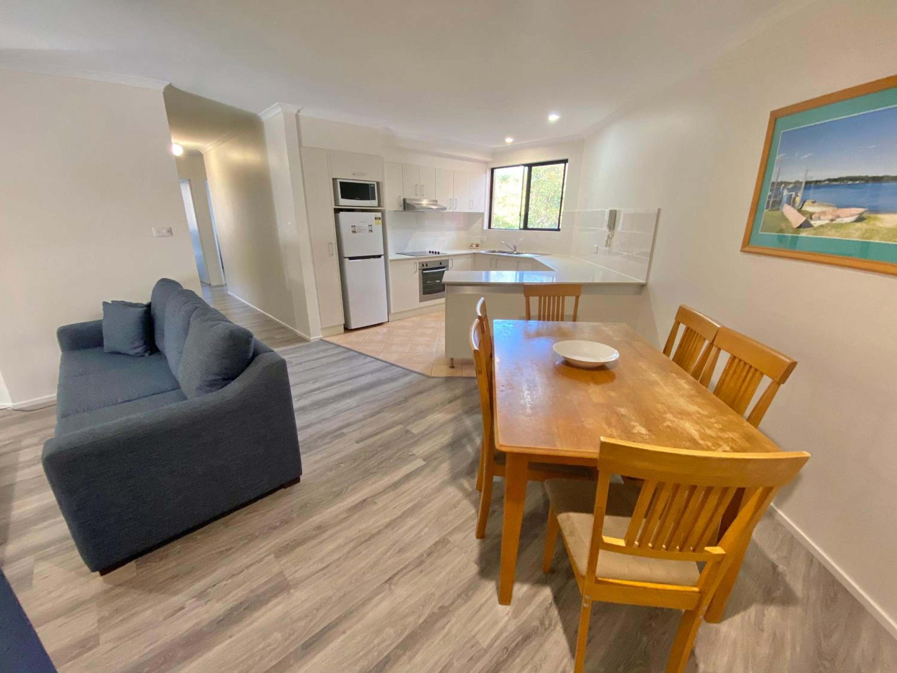 Three-Bedroom Apartment photo 3