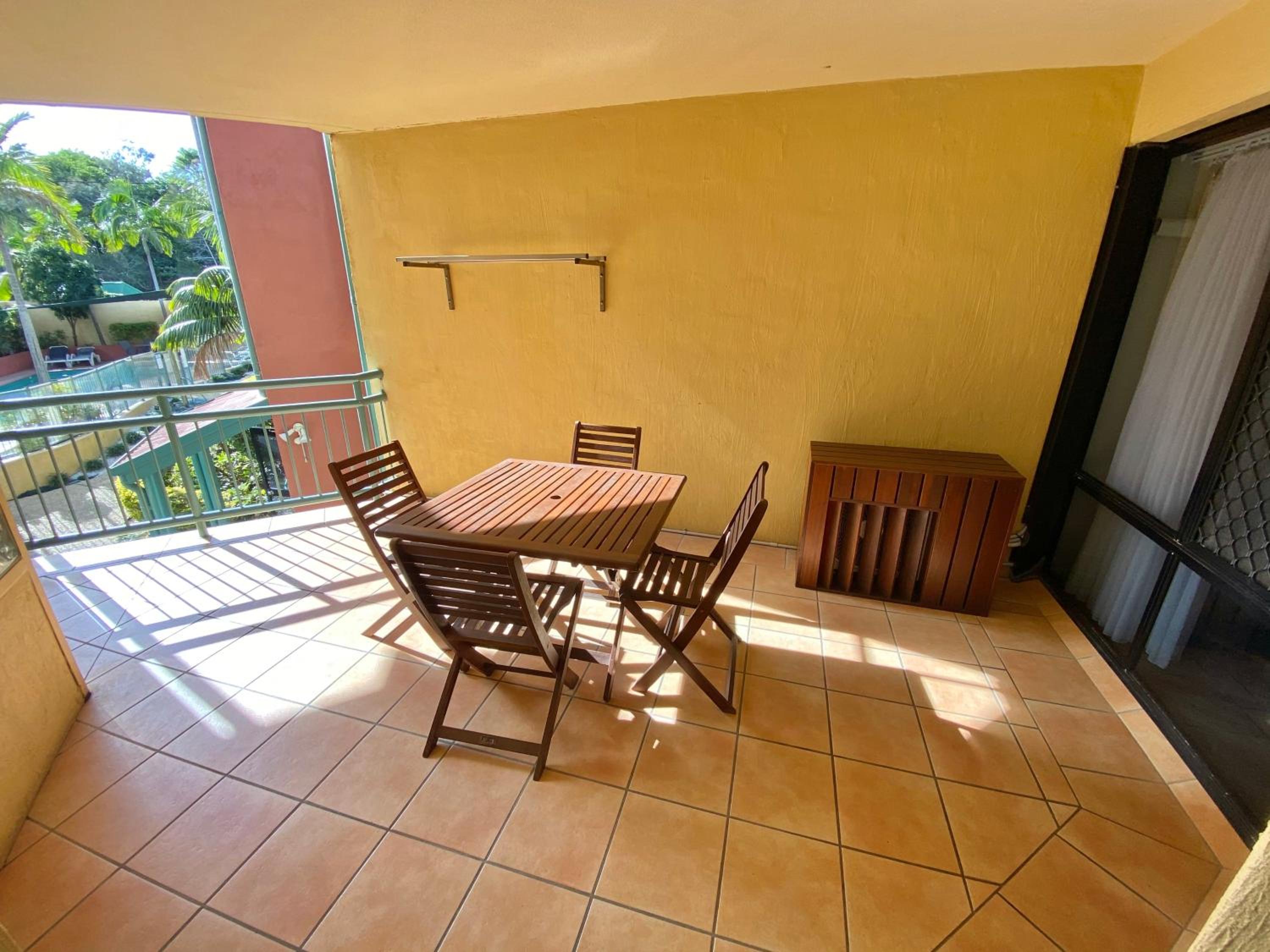 Three-Bedroom Apartment with Spa Bath photo 3