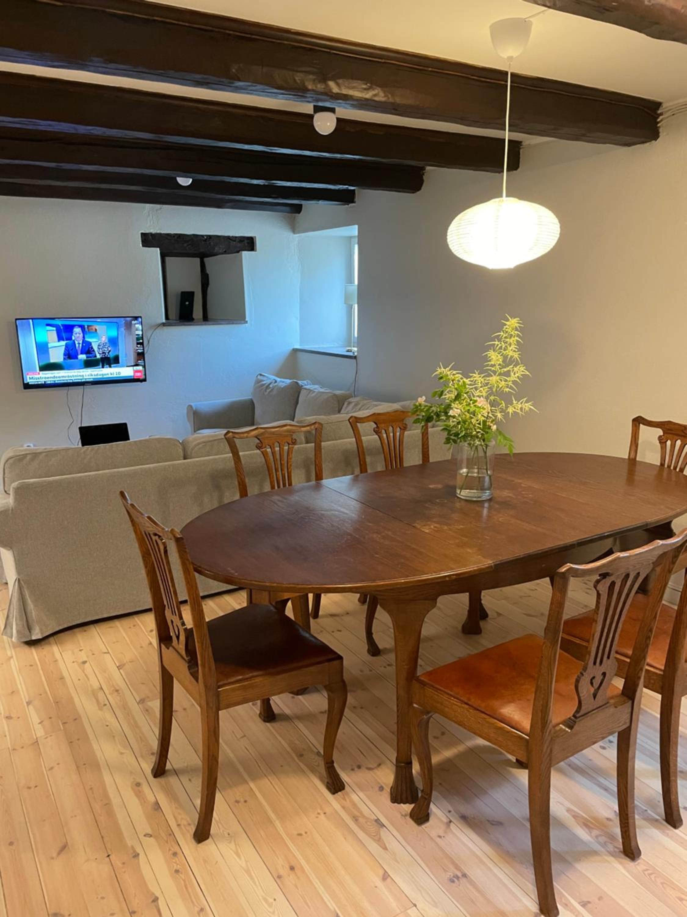 Two-Bedroom House photo 3