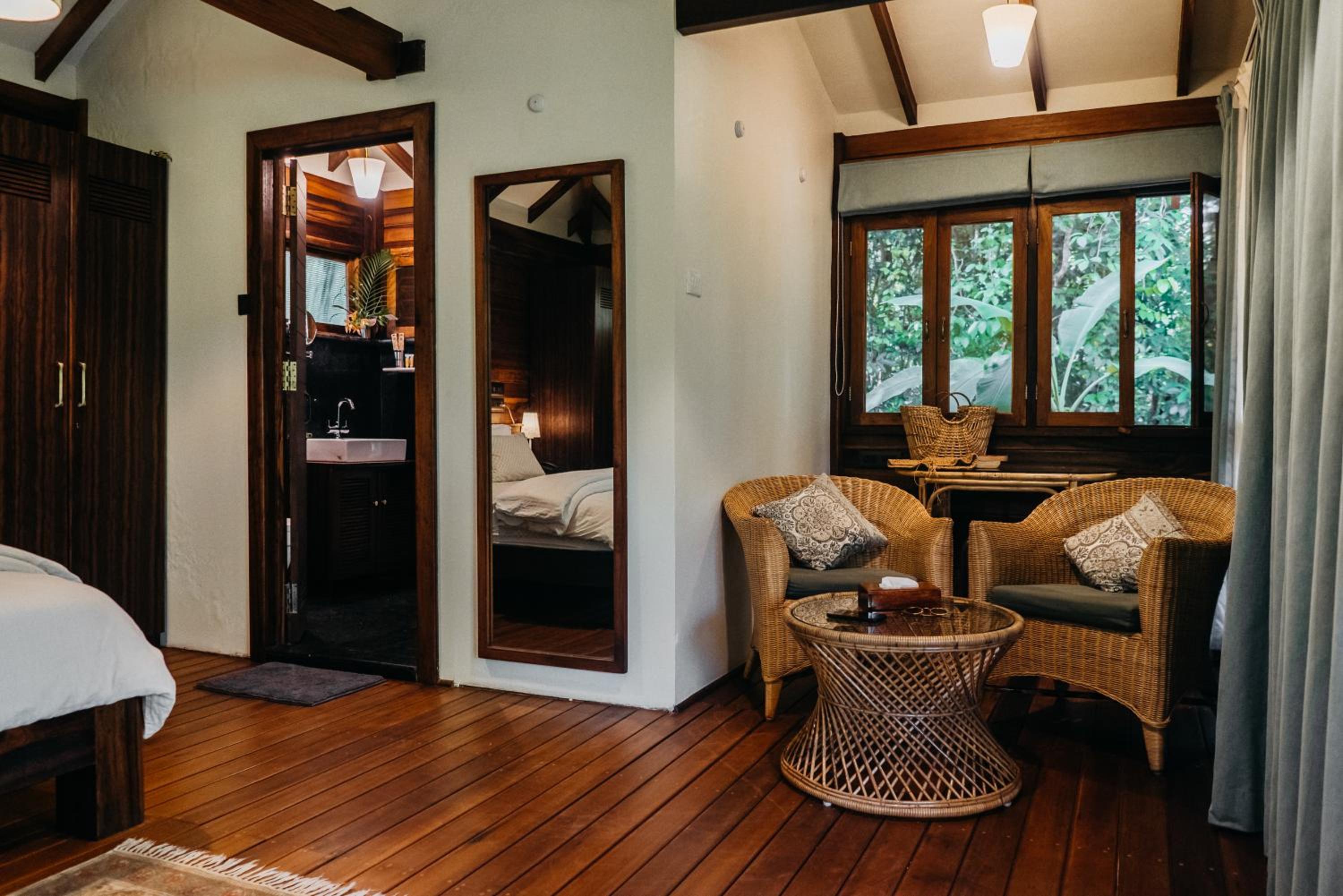 Royal Deluxe Cottage with Private Open-Air-Bath Courtyard - Photo 15